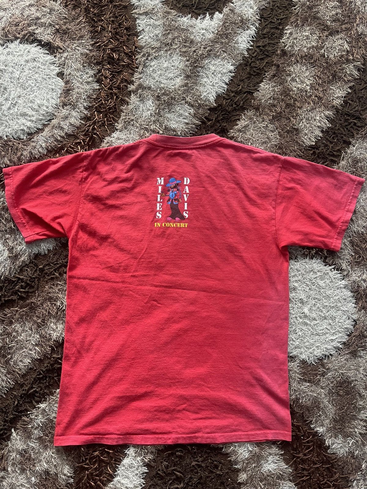 Band Tees 🔥HOT🔥VINTAGE Y2K MILES DAVIS IN CONCERT ZION TEE VERY RARE Size US M / EU 48-50 / 2 - 5 Thumbnail
