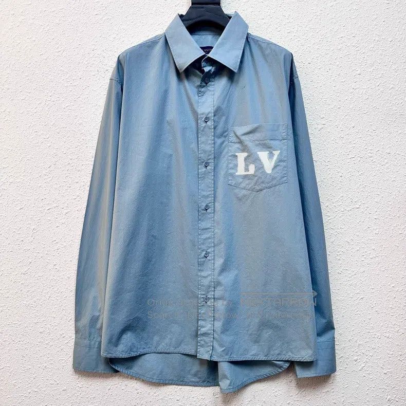 Louis Vuitton Louis Vuitton 23 FW Painted LOGO Sky Blue Shirt Size US L / EU 52-54 / 3 - 1 Thumbnail