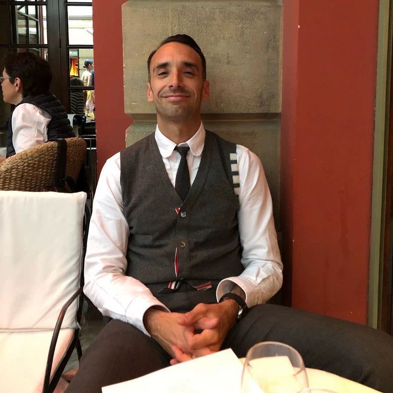 Thom Browne Thom Browne Classic cashmere vest 2503-Nextarrow Size US L / EU 52-54 / 3 - 9 Thumbnail