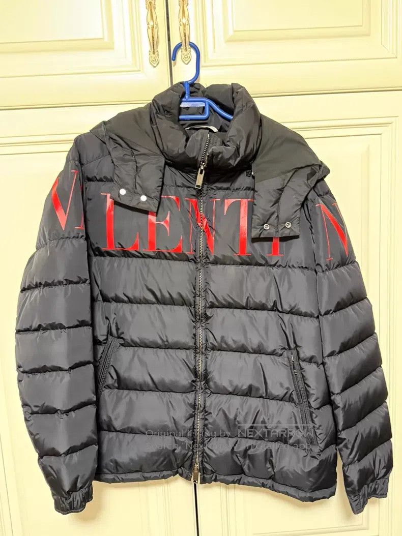 Valentino Valentino Black and red logo down jacket Size US L / EU 52-54 / 3 - 1 Thumbnail