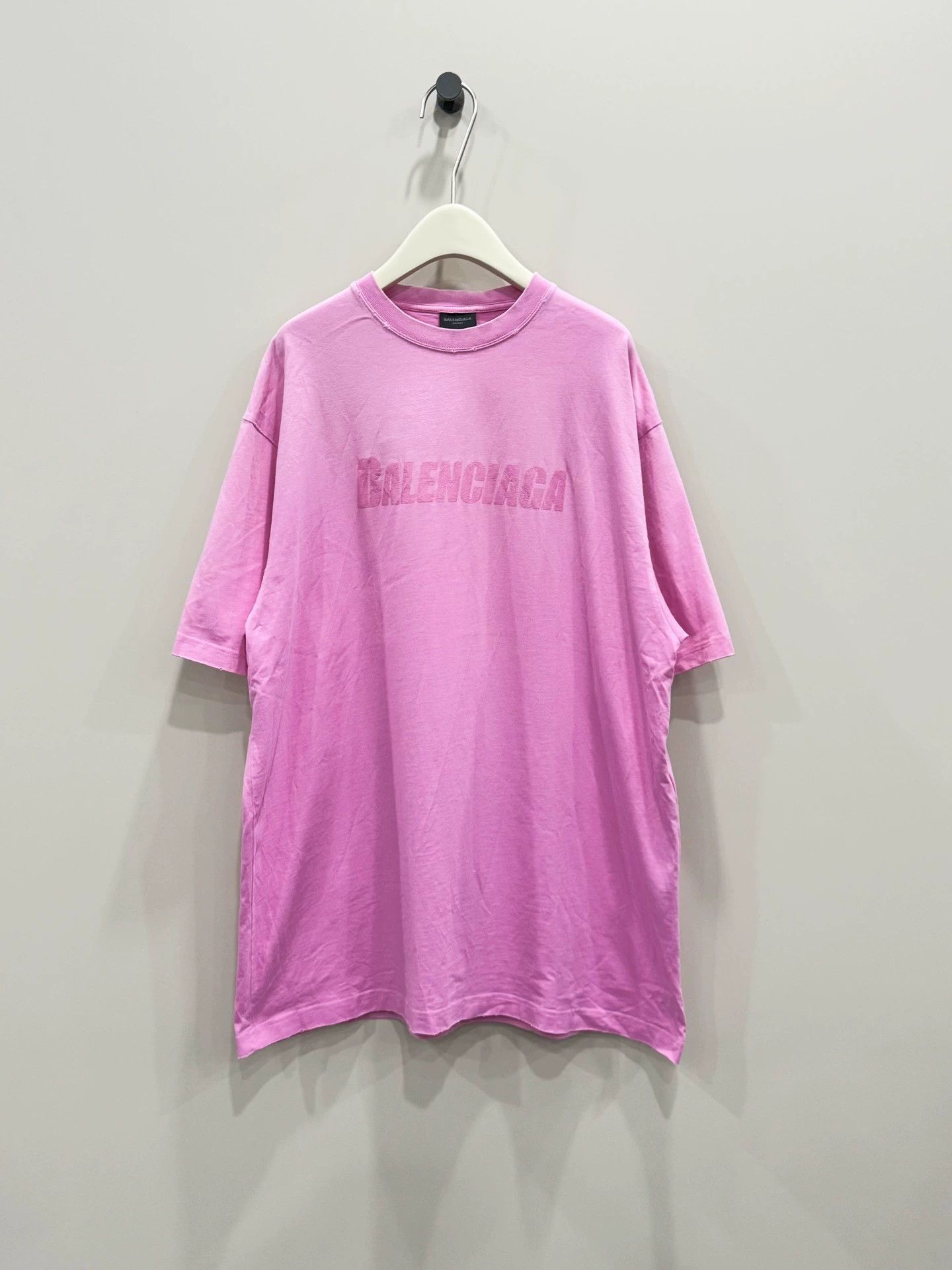 Balenciaga Distressed Logo Short Sleeve T-Shirt - dmc
