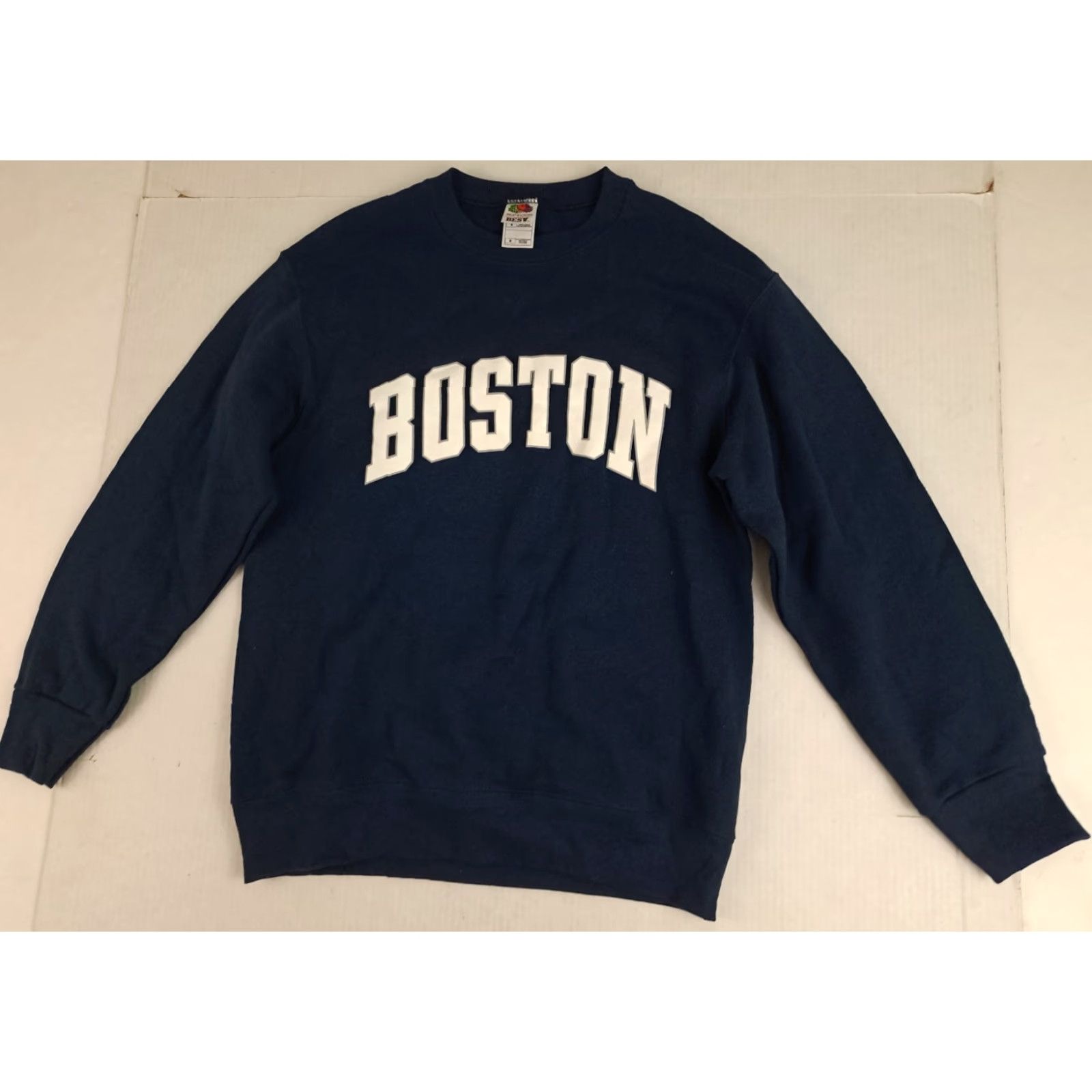 Fruit Of The Loom VINTAGE Boston Massachusetts Black Fruit of the Loom Sweatshirt Medium Short Description: No Size US M / EU 48-50 / 2 - 2 Thumbnail