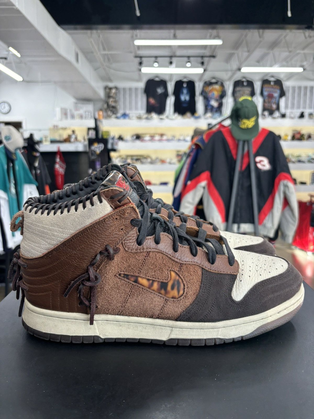 Bodega × Nike Nike Dunk High Bodega Legend Fauna Brown Sz. 12 (2020) Size US 12 / EU 45 - 8 Thumbnail