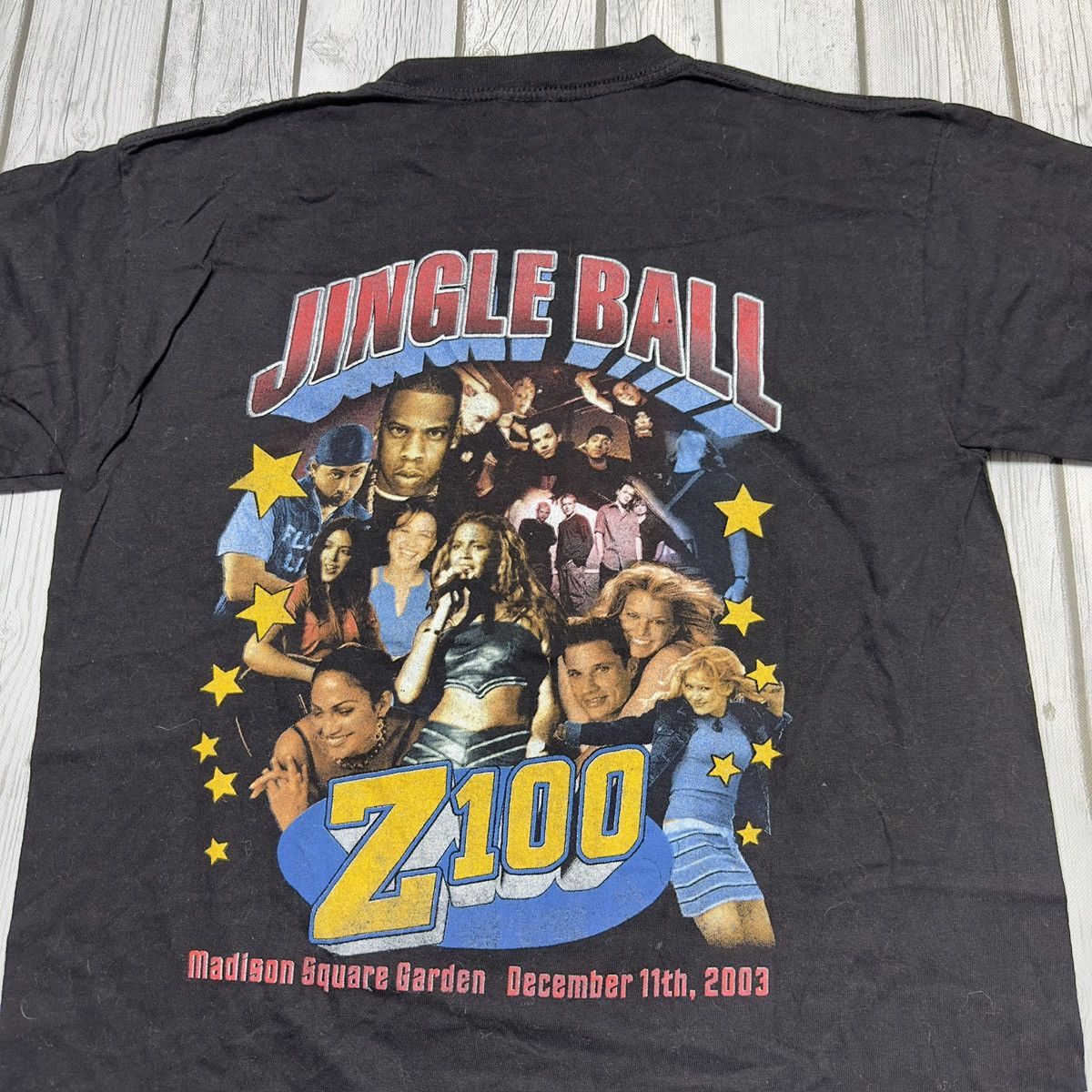 Band Tees × Rap Tees × Vintage Vintage Z100’s Jingle Ball 2003 tee Size US L / EU 52-54 / 3 - 4 Thumbnail