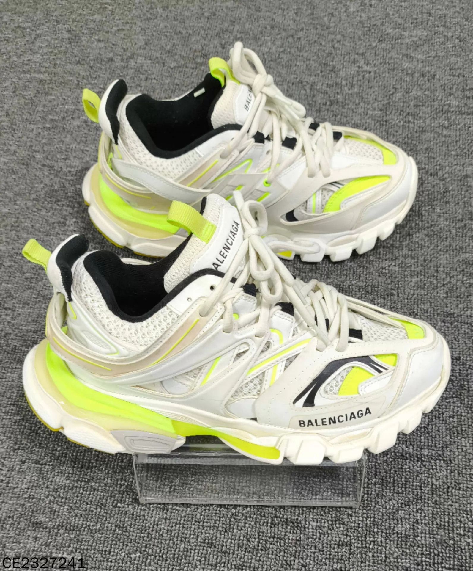 Balenciaga Balenciaga White Yellow Track Dad Sneaker 38 Size US 8 / IT 38 - 3 Thumbnail