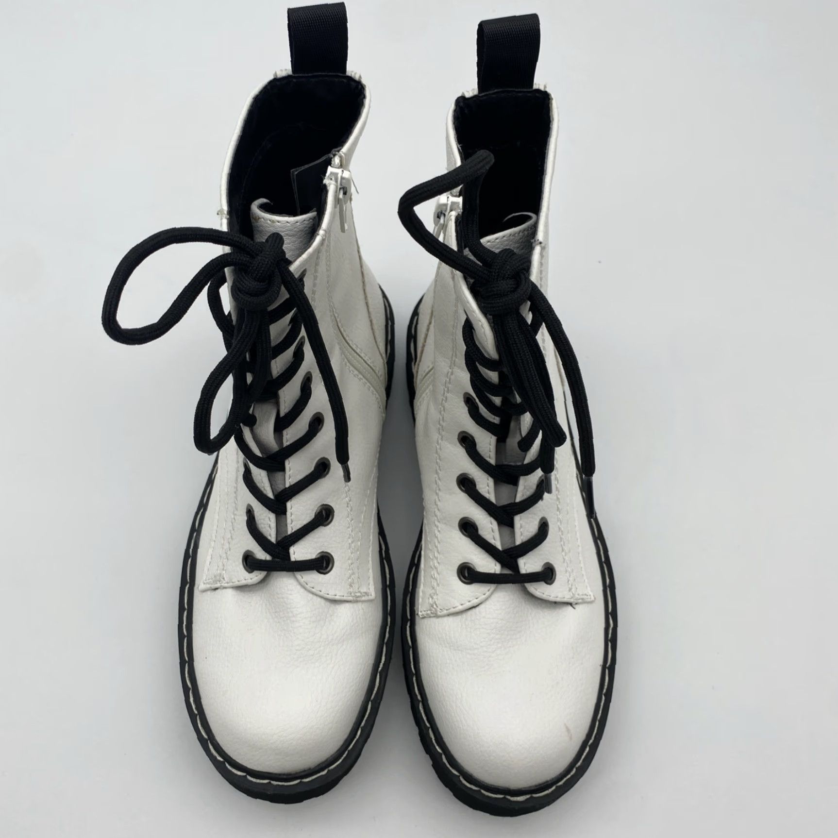 Vintage Sincerely Jules Harley Boots Womens 6 White Leather Combat Ankle Boots Zip Lace Faux Leather Contemporary Size US 6 / IT 36 - 4 Thumbnail