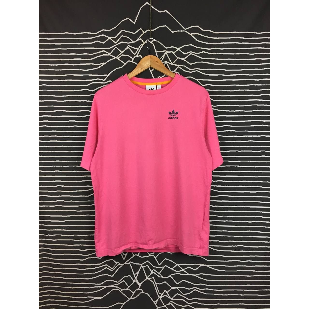 Adidas × Vintage Adidas Trefoil Embroidered Logo Abstract Graphic Tee Size US S / EU 44-46 / 1 - 4 Thumbnail