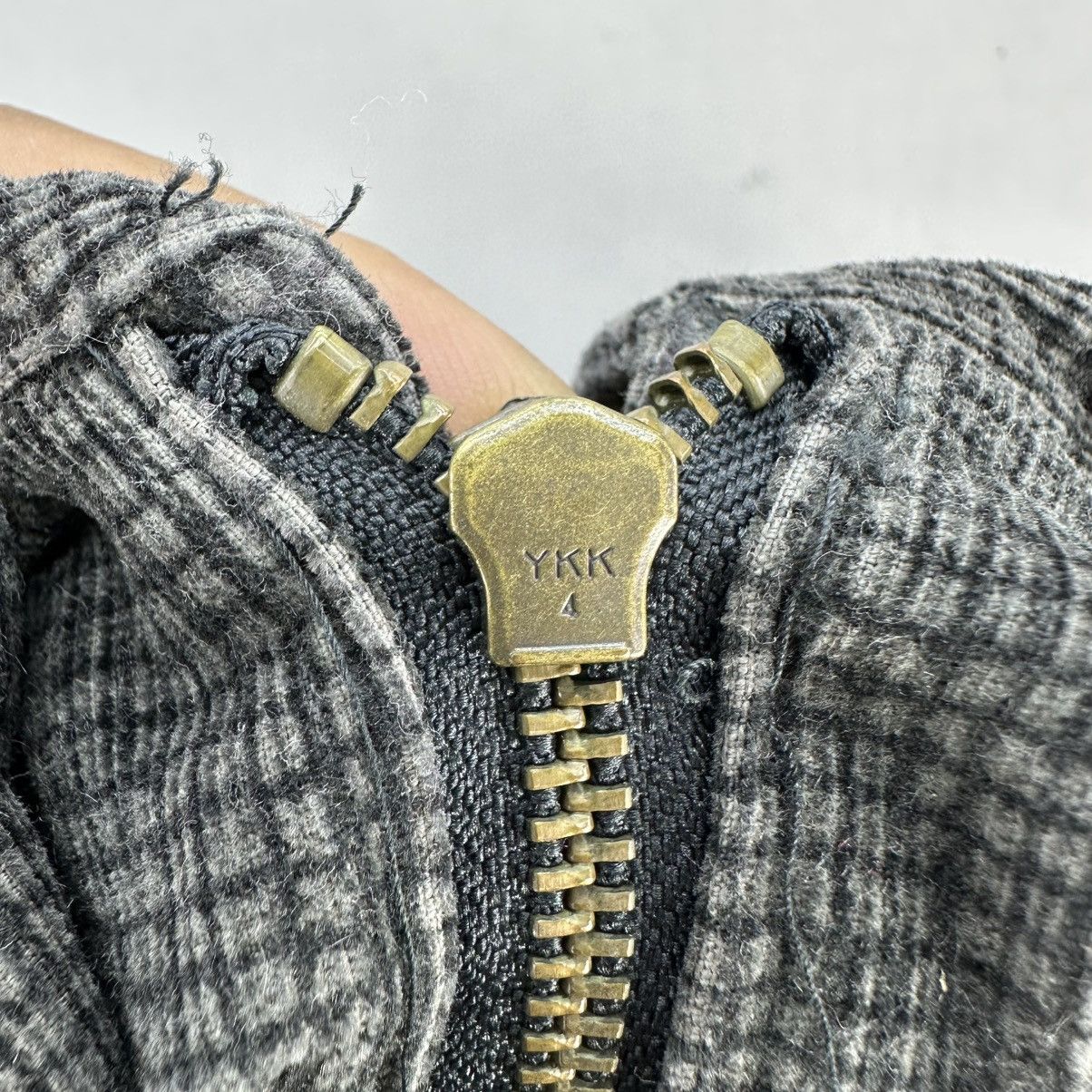 Flannel Vintage Corduroy Velvet Flannel Zipper Jacket by Dalechapman Size US L / EU 52-54 / 3 - 13 Thumbnail
