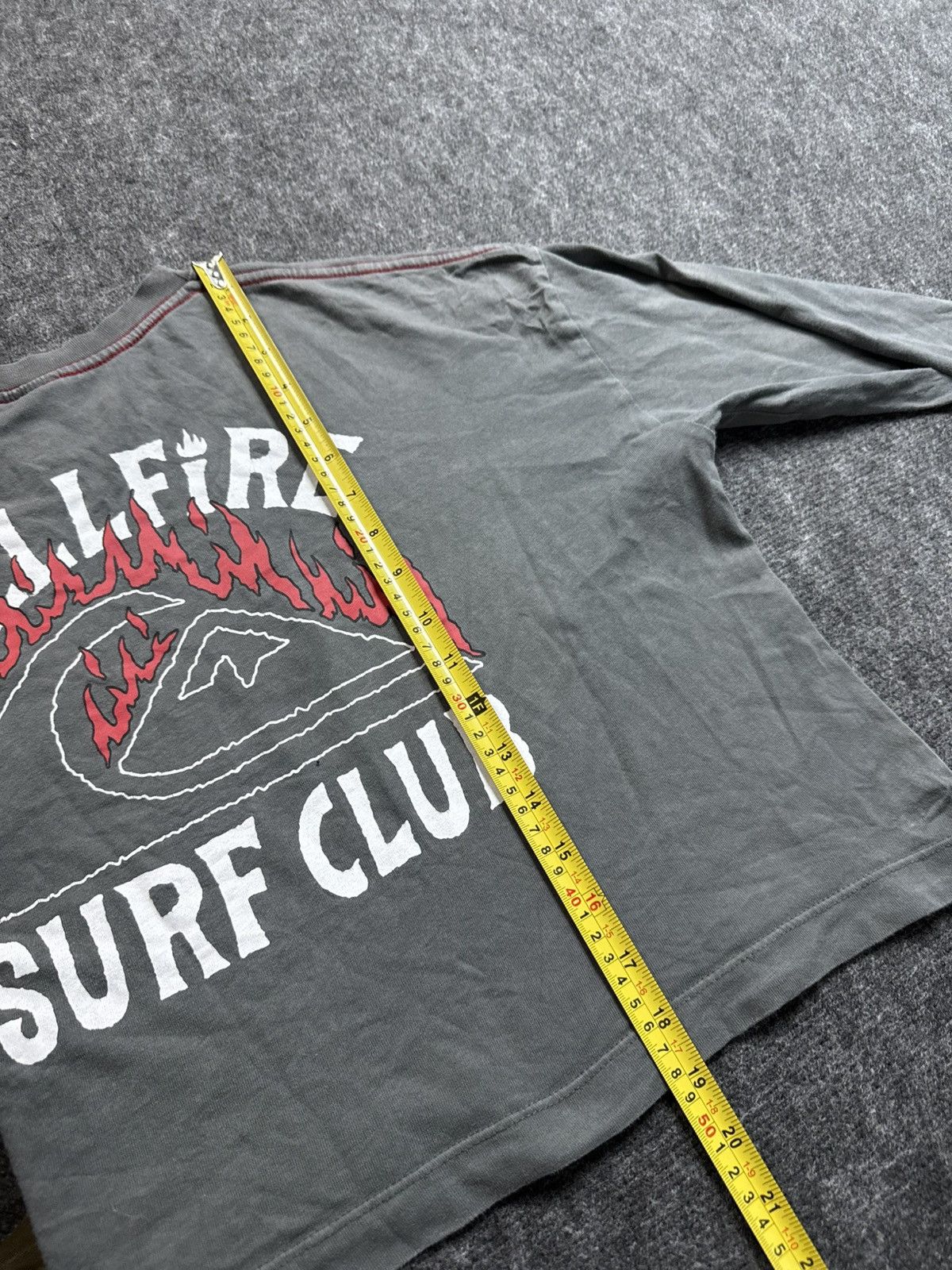 Quiksilver Quiksilver x Stranger Things Hellfire Surf Club Cropped long Size XS / US 0-2 / IT 36-38 - 21 Thumbnail