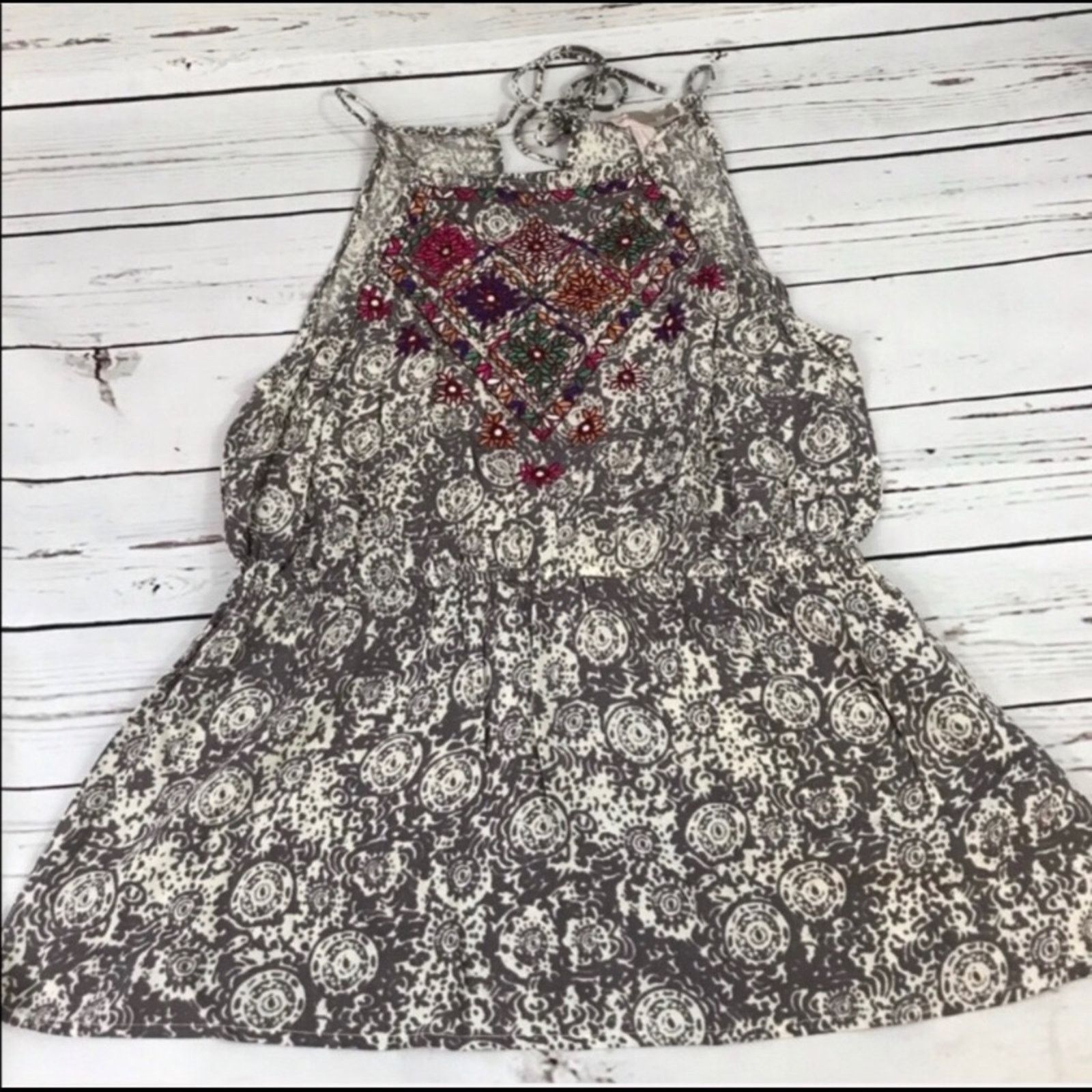 Forever 21 XXI Forever 21 Boho Embroidered Tie Dye Top Spaghetti Strap Size M / US 6-8 / IT 42-44 - 1 Thumbnail