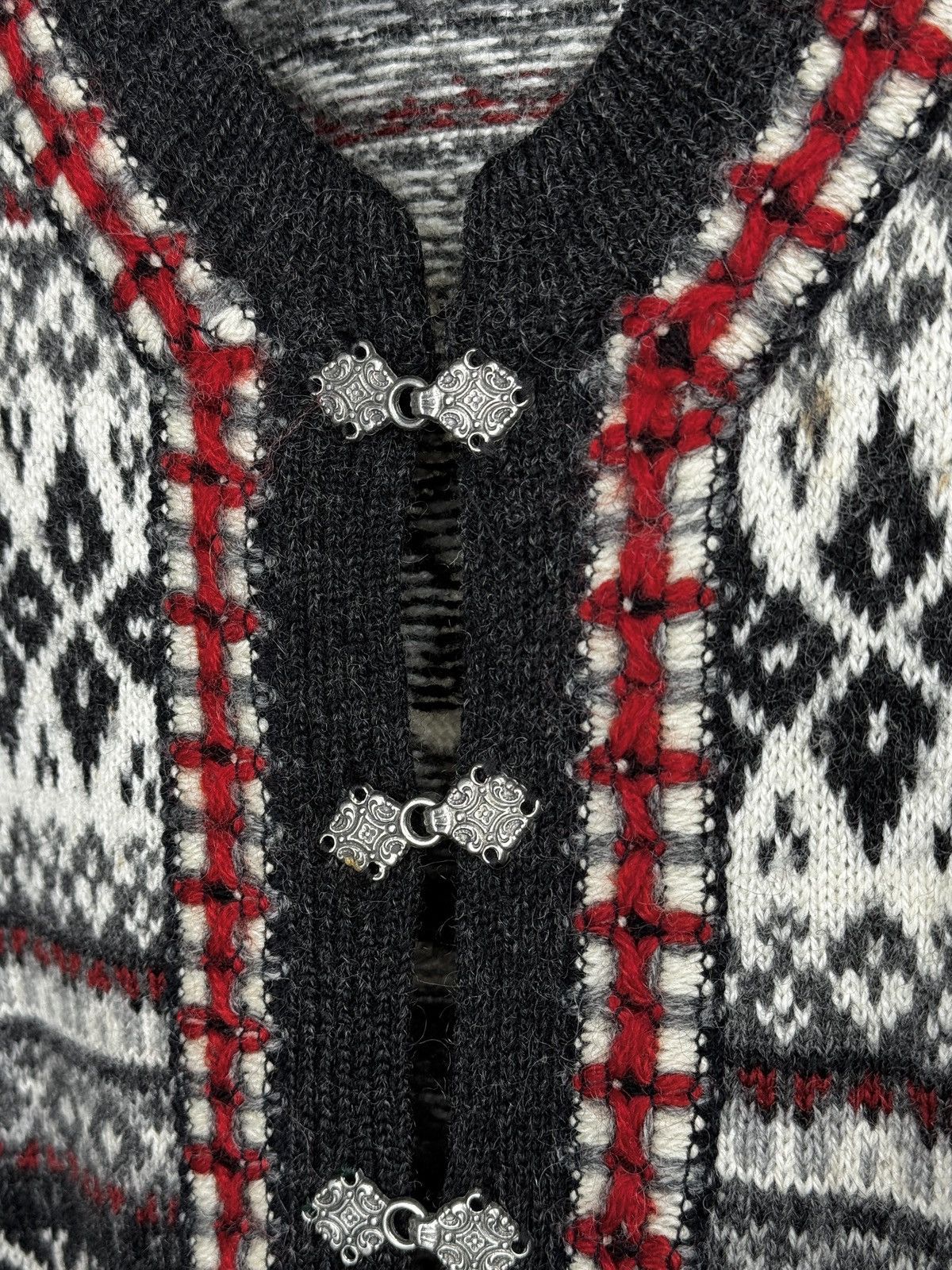 Dale Of Norway Norlander vintage unisex wool viscose blend sweater Norway Size L / US 10 / IT 46 - 7 Thumbnail