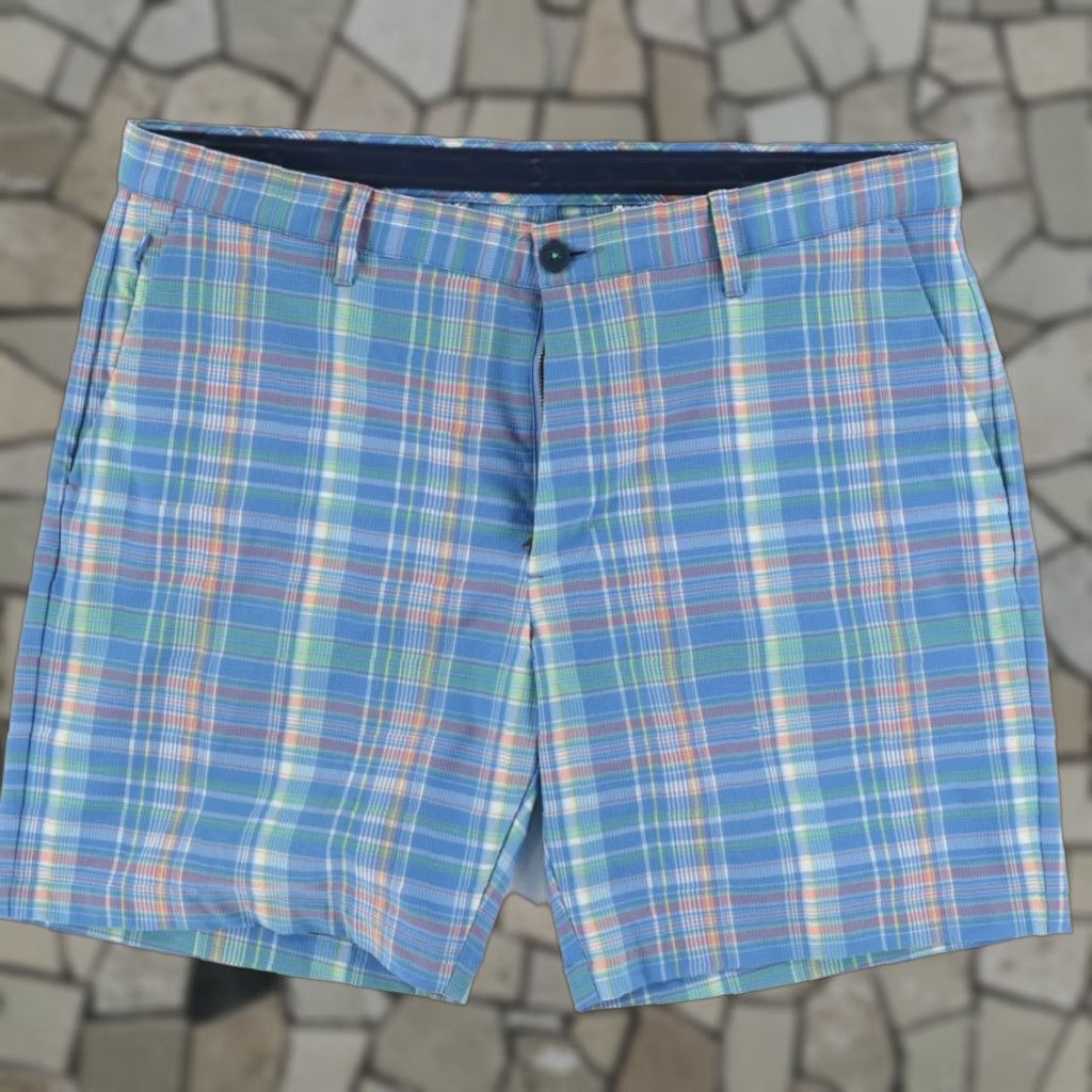 Tommy Bahama Tommy Bahama Men's Chino Shorts Blue Plaid 38, Regular, Woven Polyester, High Stretch, Front Button, Casual Size US 38 / EU 54 - 1 Thumbnail