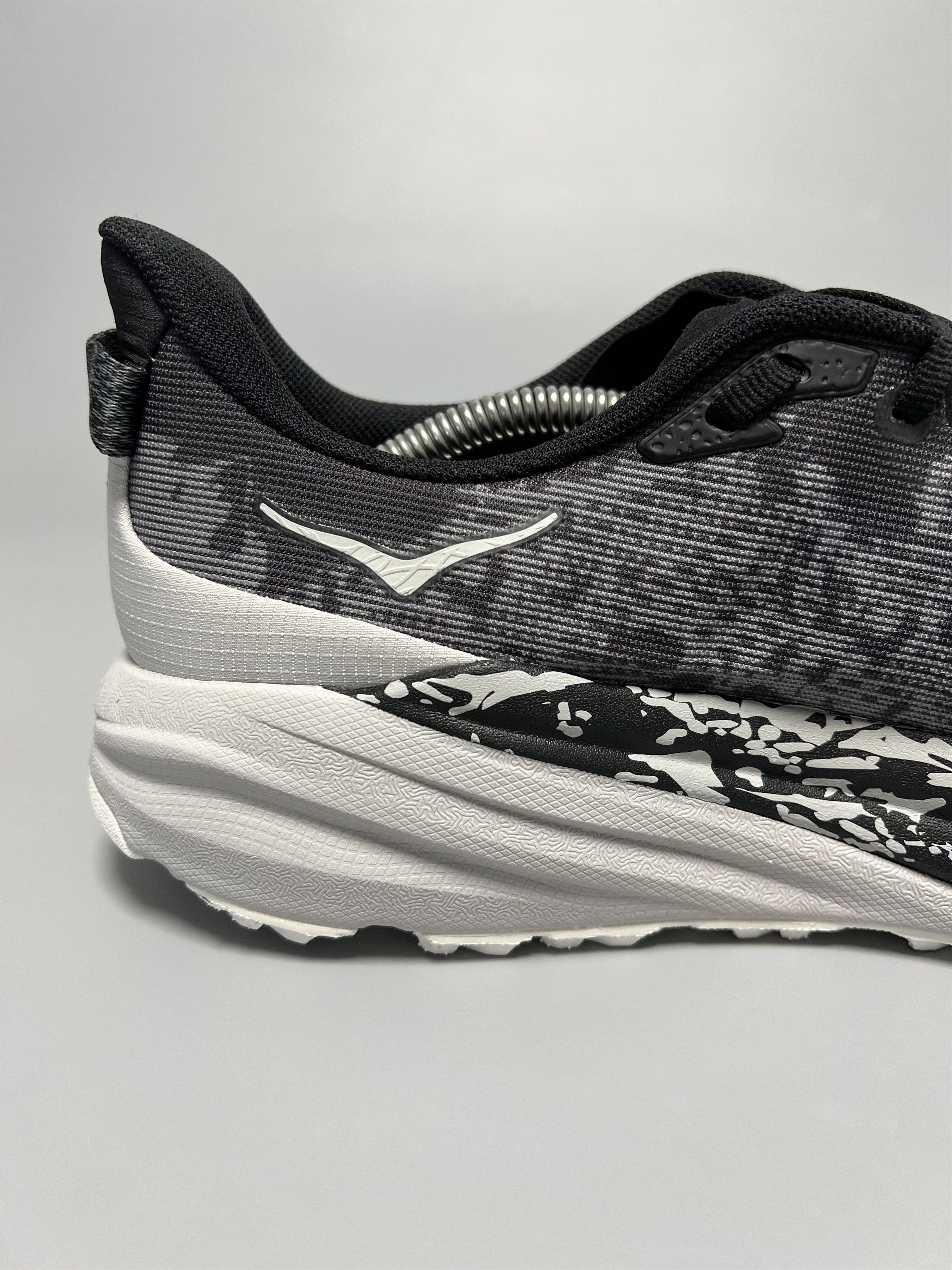 Hoka 10.5D Hoka One One Speedgoat 6 Men's Trail Running Shoes Size US 10.5 / EU 43-44 - 6 Thumbnail