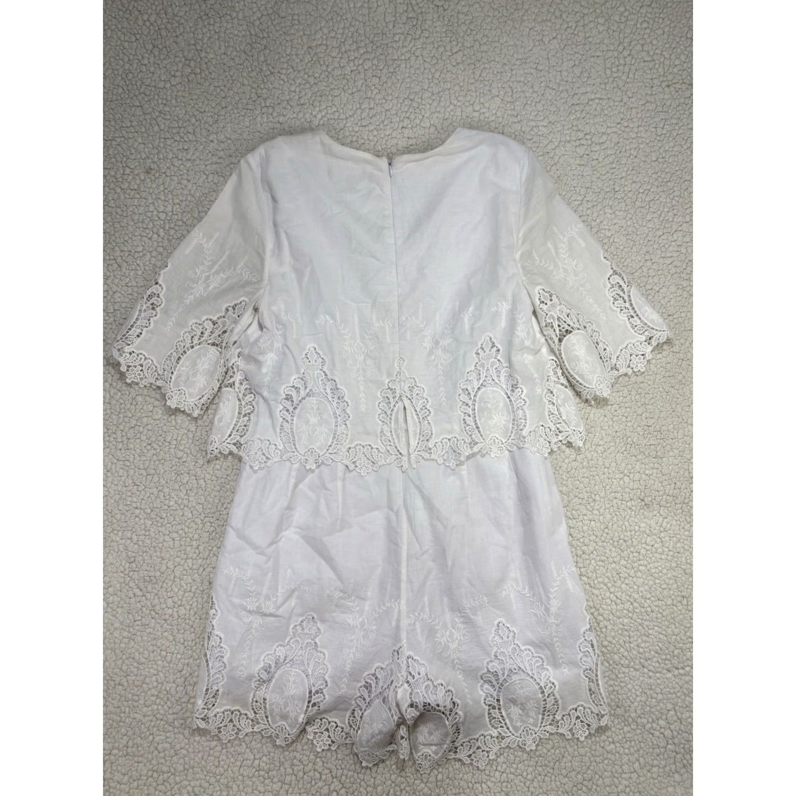 Saks Fifth Avenue Saks Fifth Avenue White Crochet Lace Romper Shirt Romper M Women Size 32" / US 10 / IT 46 - 4 Thumbnail