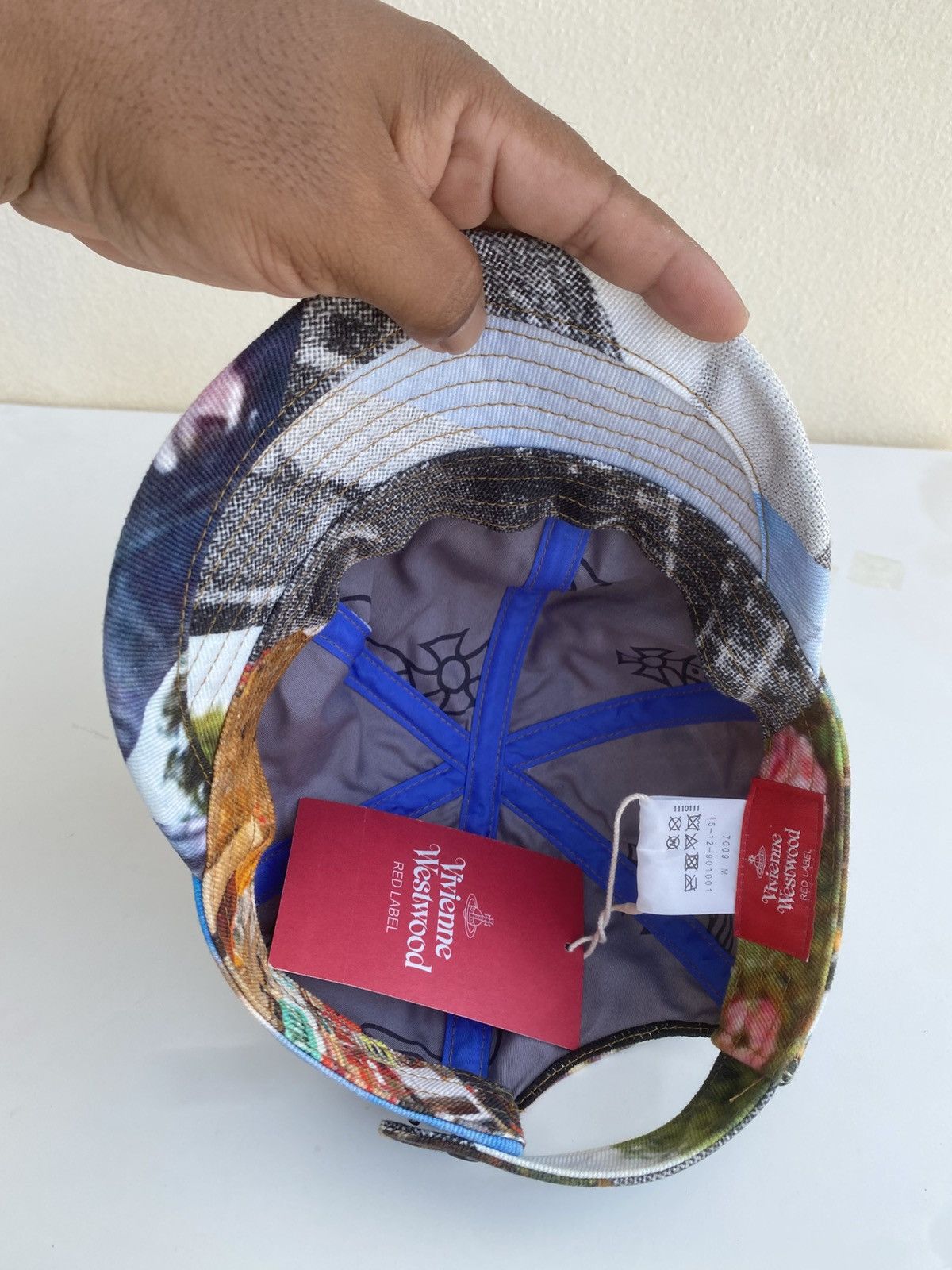 Vivienne Westwood Rare Vivienne Westwood Crazy Design All Over Print Hat Size ONE SIZE - 22 Thumbnail