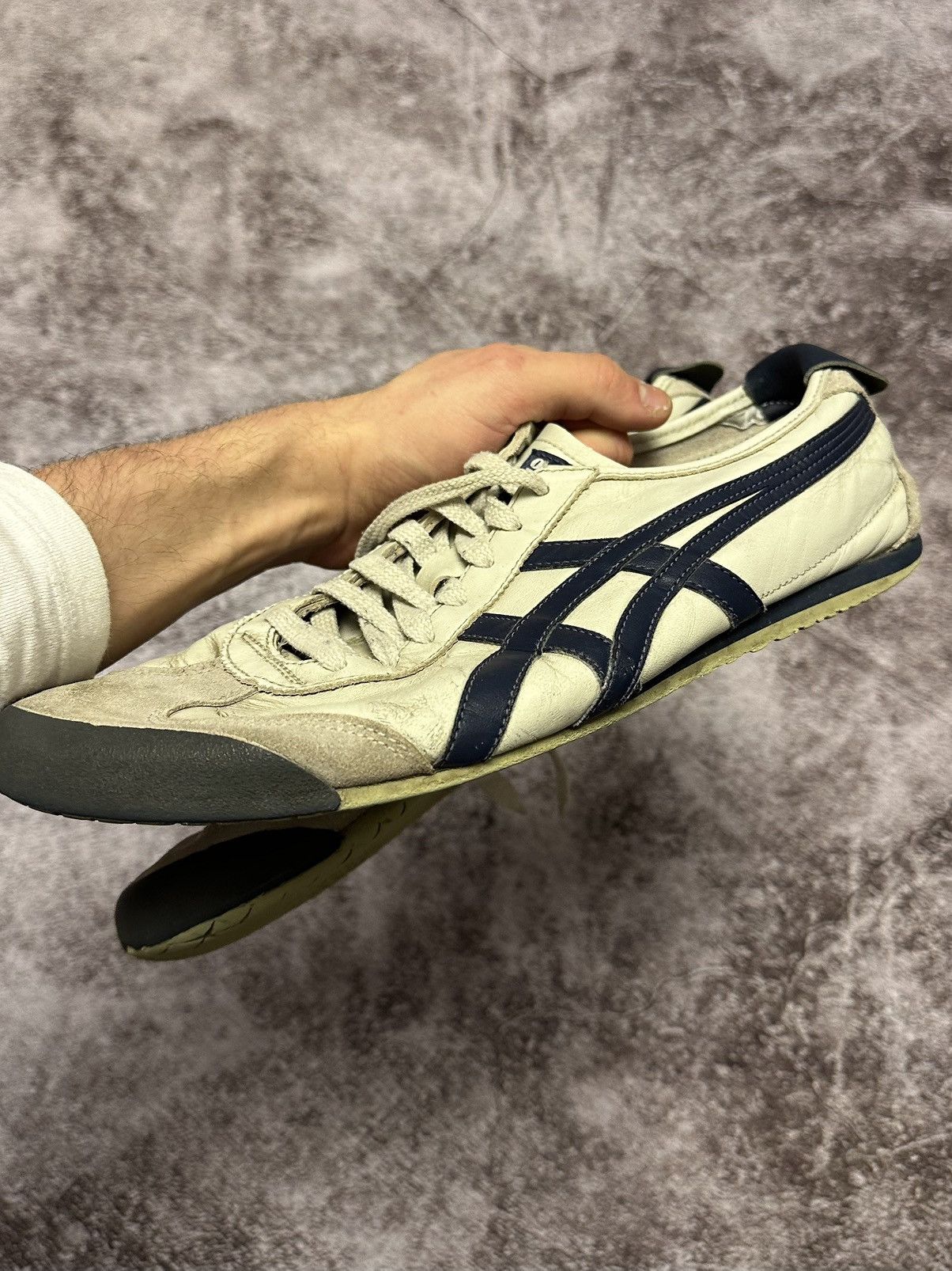 A.P.C. × Asics VINTAGE ASICS ONITSUKA TIGER MEXICO 66 SIZE US 12 (46) Size US 12 / EU 45 - 3 Thumbnail