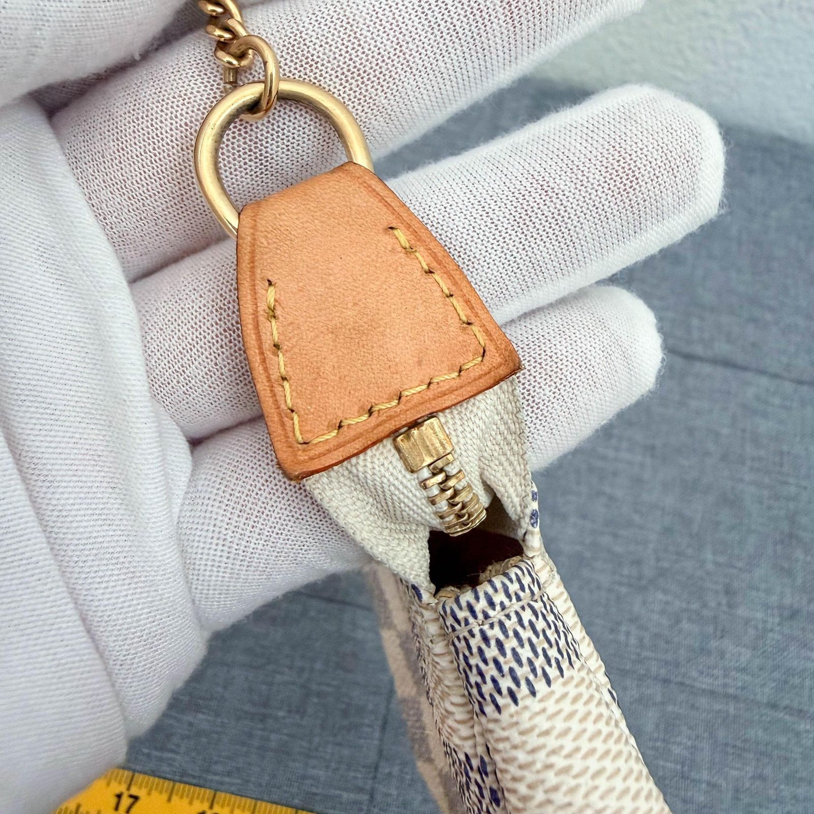 Louis Vuitton Authentic Louis Vuitton Damier Azur Mini Pochette Size ONE SIZE - 9 Thumbnail