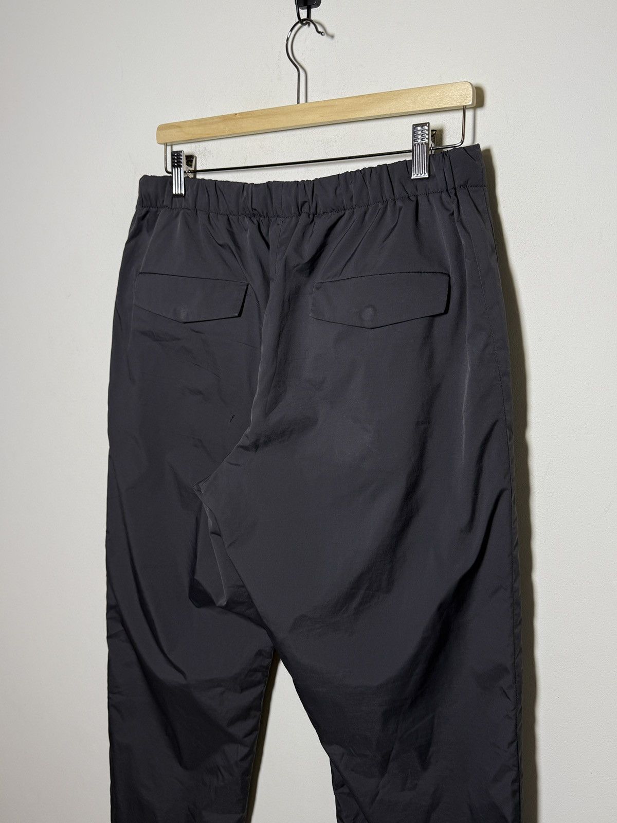 Uniqlo vintage uniqlo warm tech pants Size US 32 / EU 48 - 6 Thumbnail