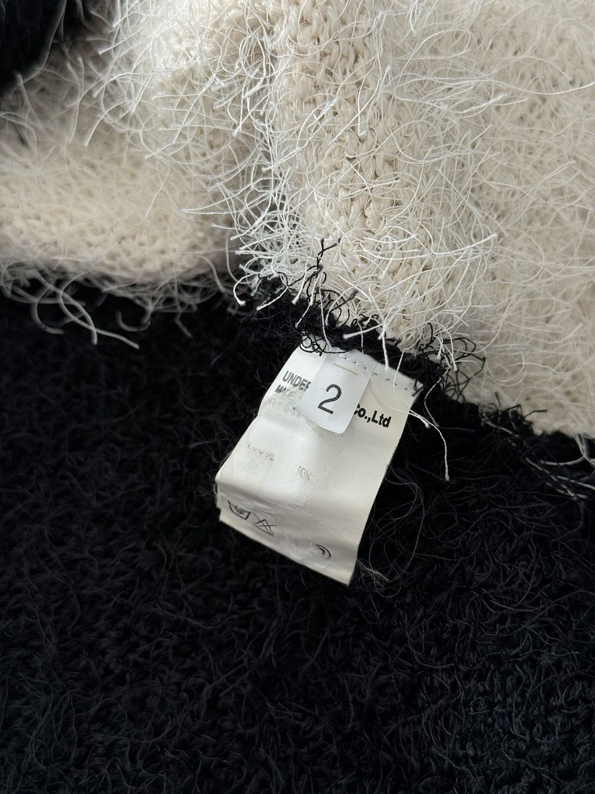 Undercover Archive SS11 Undercover Black/White Turtleneck Sweater Size US S / EU 44-46 / 1 - 8 Thumbnail