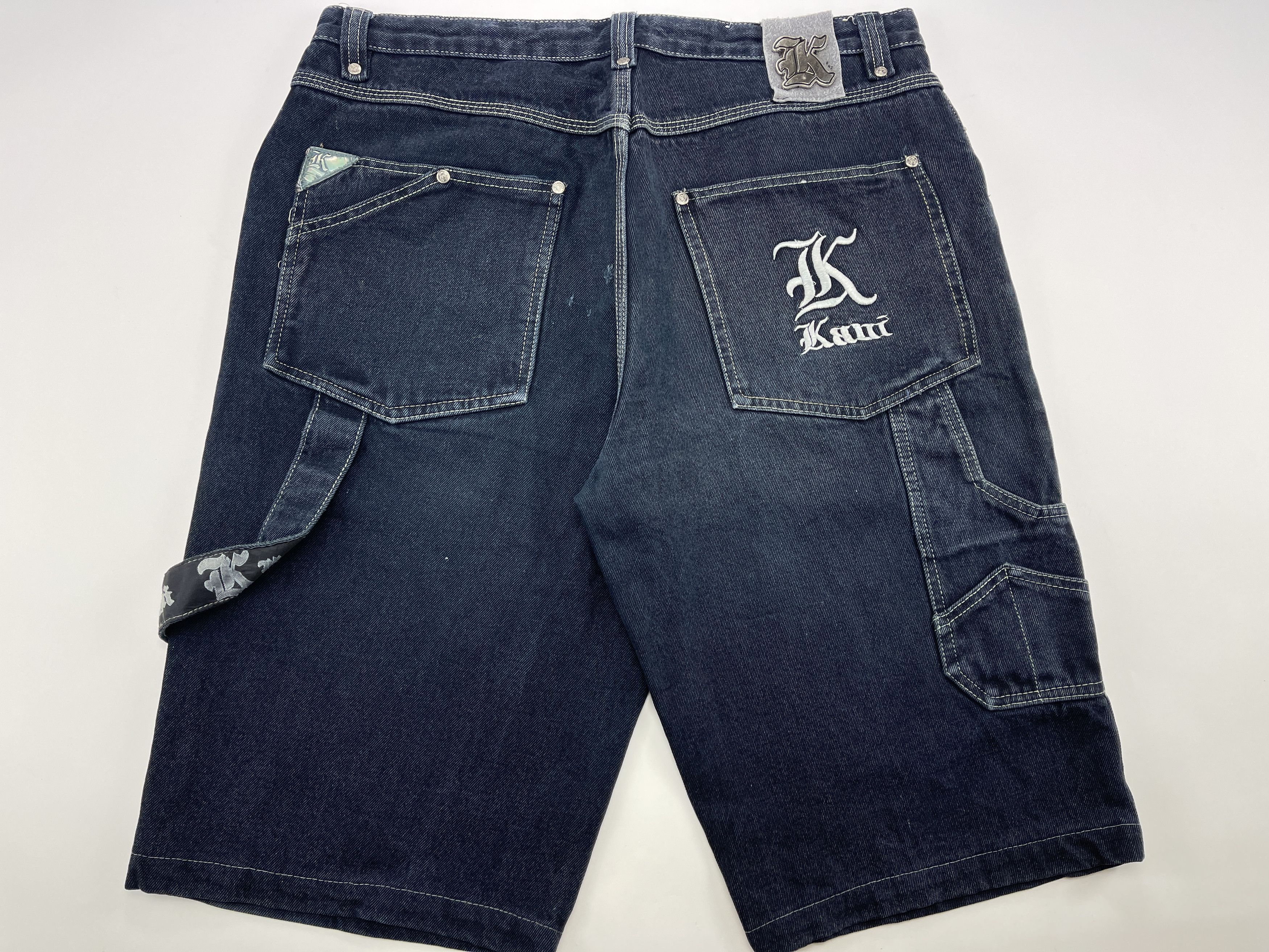 Karl Kani KARL KANI shorts, vintage hip hop baggy jeans, 90s size W 36 Size US 36 / EU 52 - 1 Thumbnail