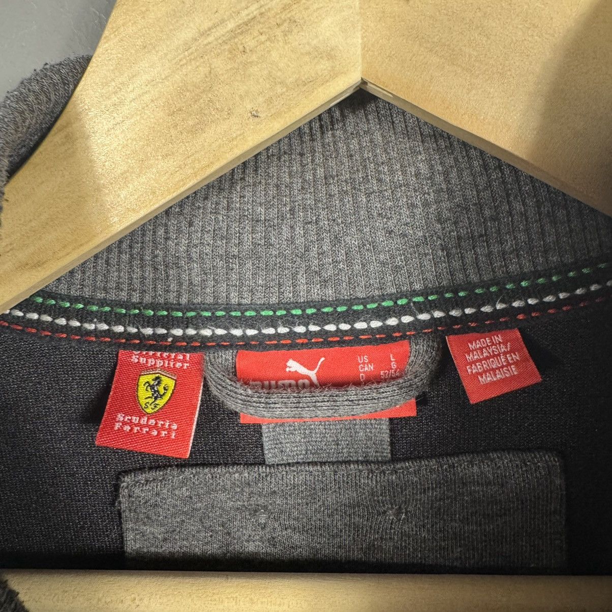 Ferrari × Puma Puma Ferrari Track Jacket Size US L / EU 52-54 / 3 - 2 Thumbnail