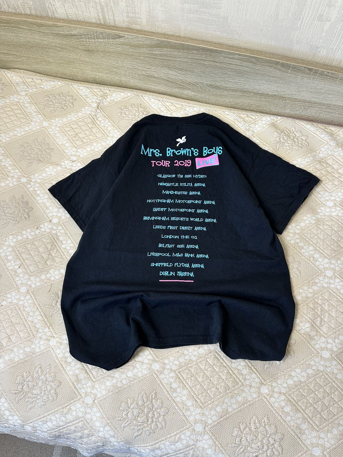 Vintage 🔥 Mrs Brown's Boys Vintage TV BBC T Shirt Movie Size US L / EU 52-54 / 3 - 4 Thumbnail