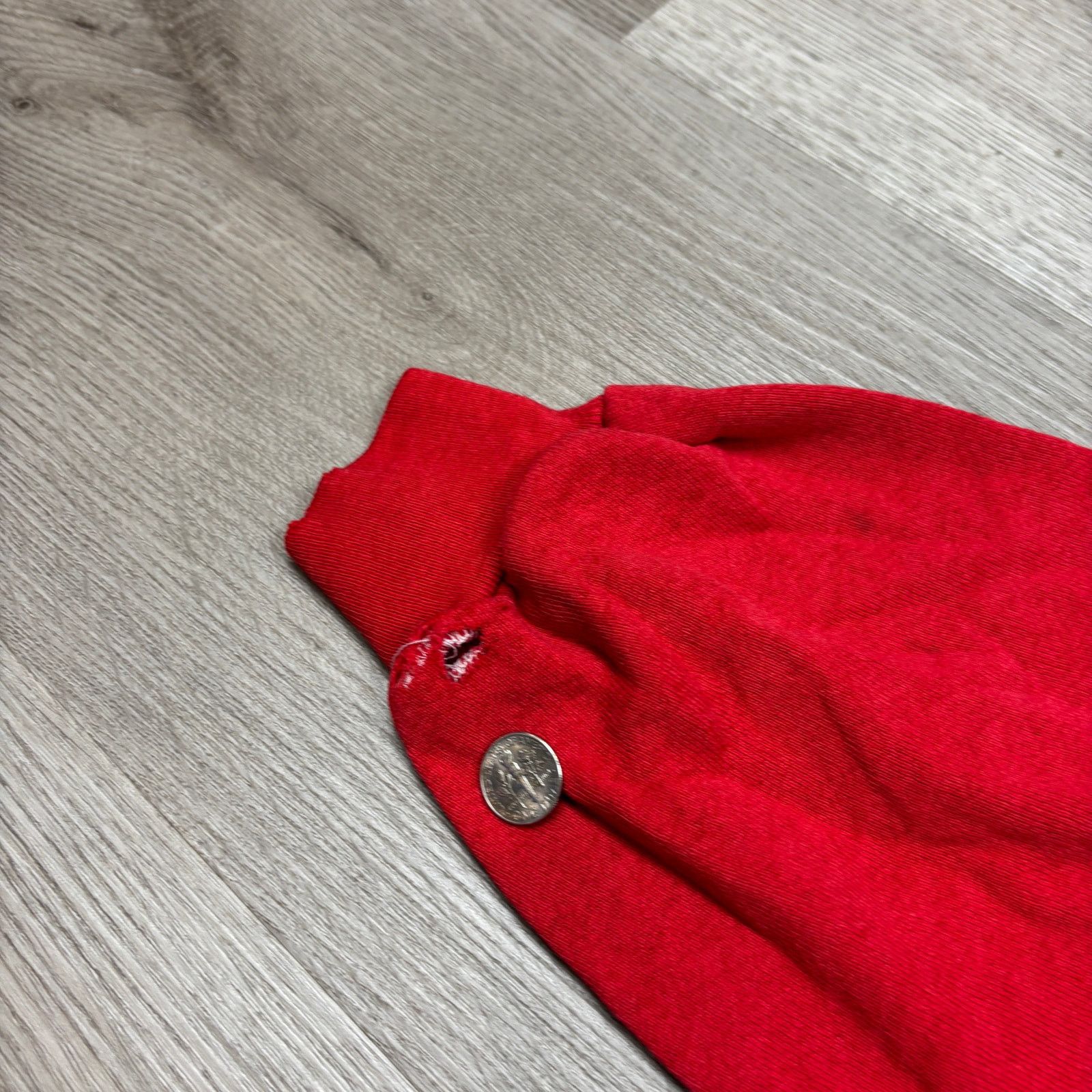 Guess × Vintage Vintage 80s Guess Products Raglan Crewneck Sweatshirt Mens S Size US S / EU 44-46 / 1 - 10 Thumbnail