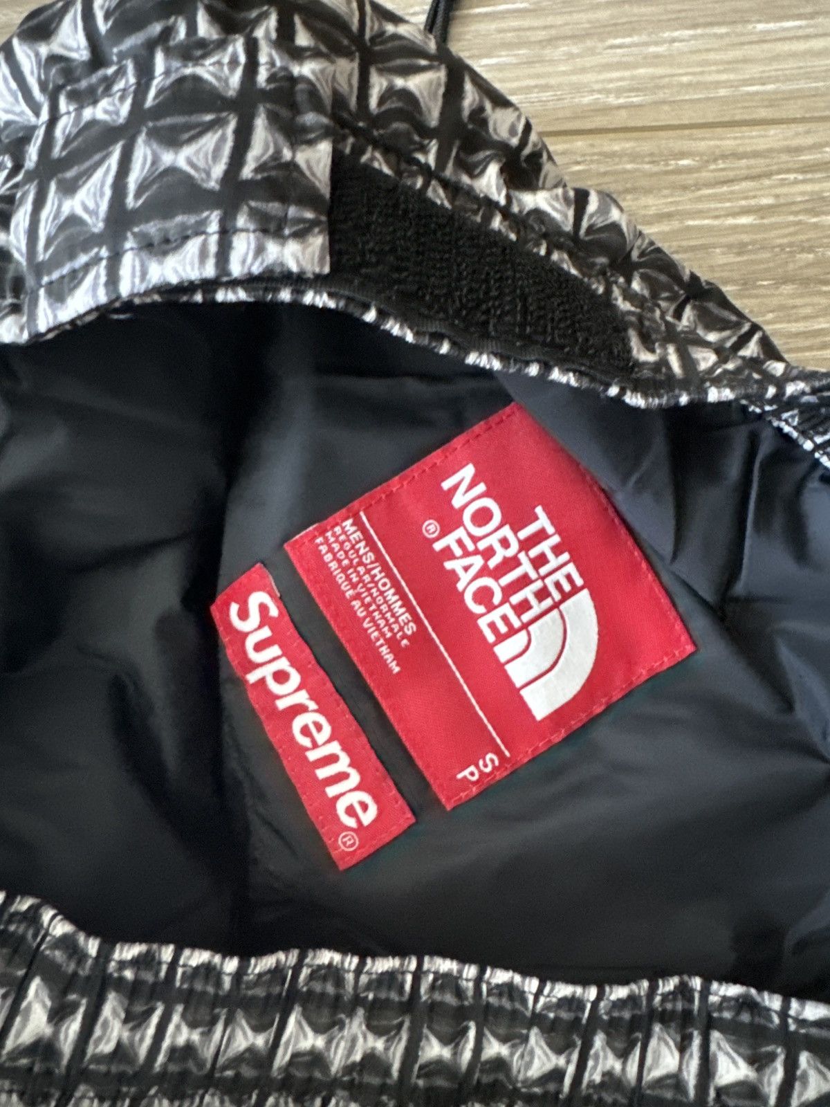 Supreme × The North Face Studded Nuptse Down Pants Size US 30 / EU 46 - 9 Thumbnail