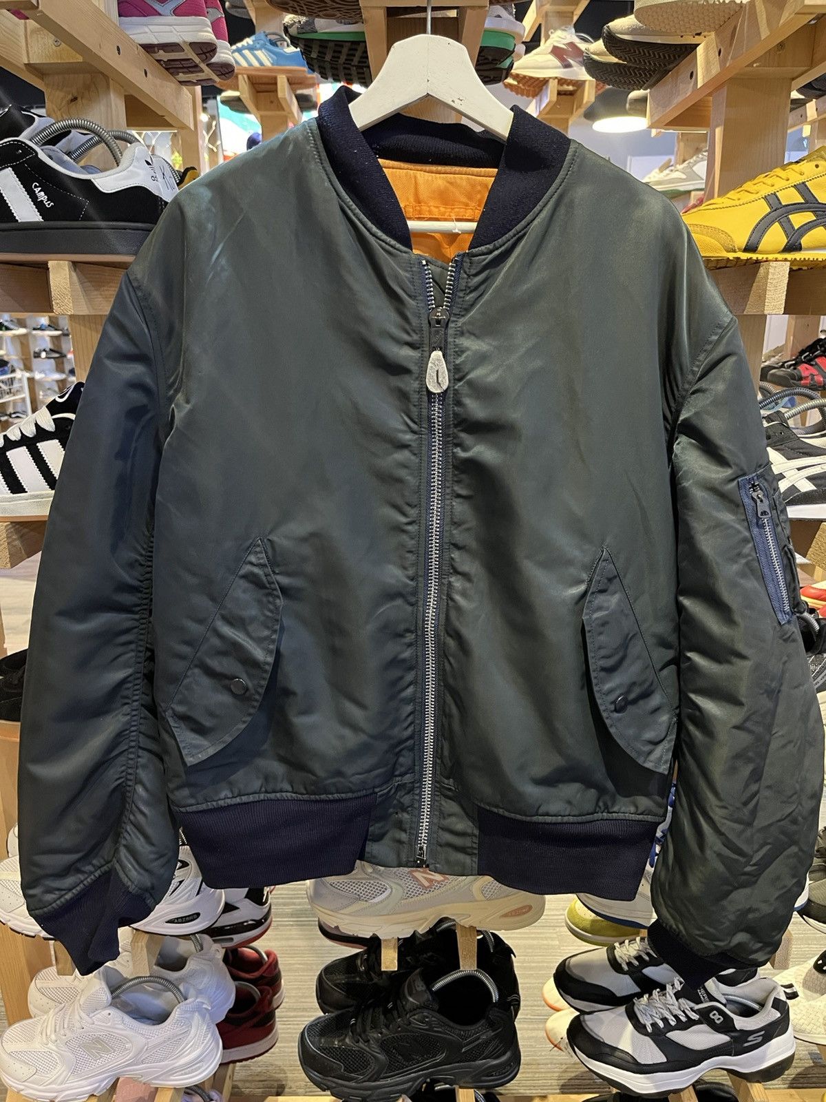 Vintage VTG Flying’s Man’s Ma-1 Bomber Jacket Size US XL / EU 56 / 4 - 1 Thumbnail