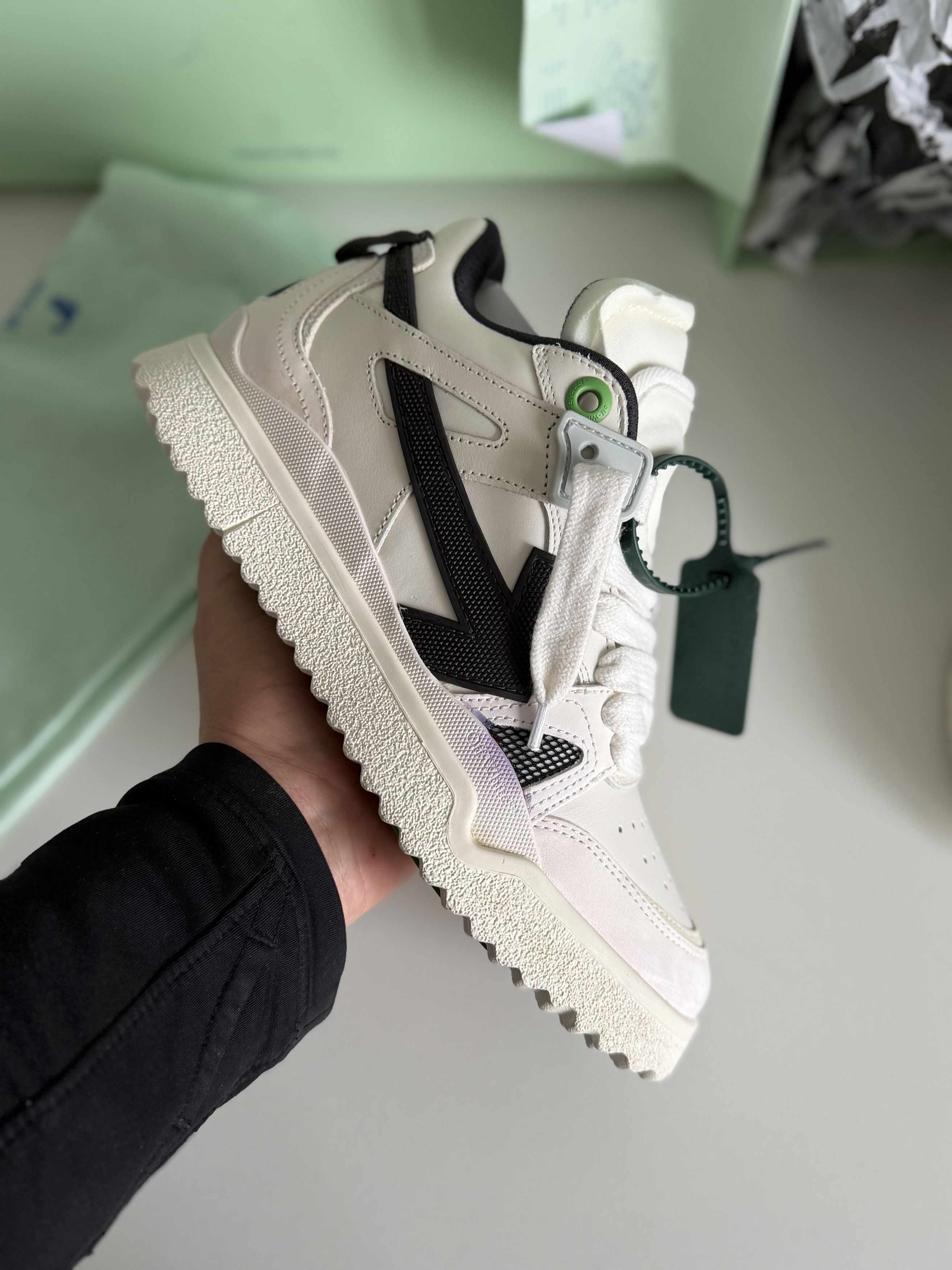 Off-White Off White Sneakers Size US 9 / IT 39 - 4 Thumbnail