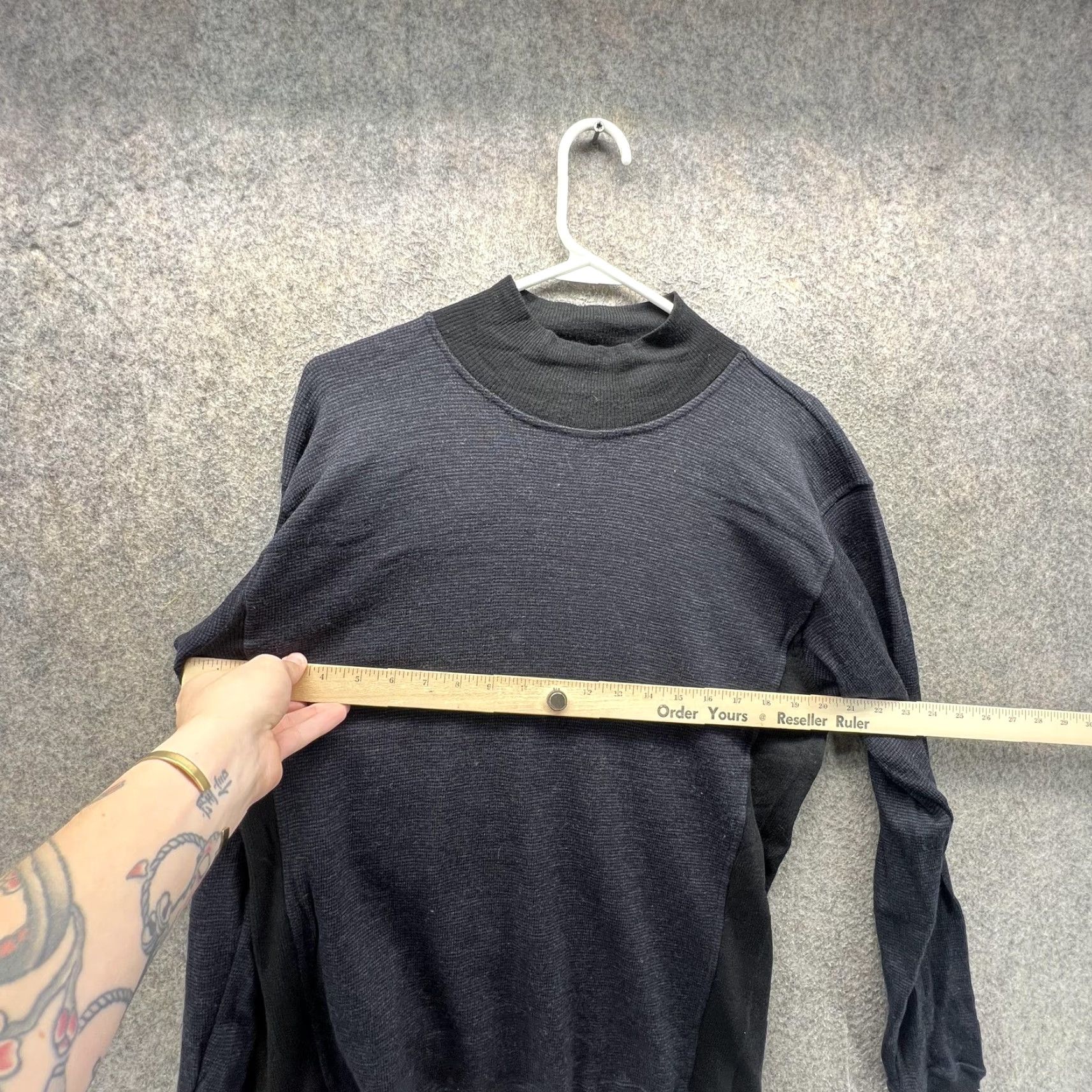 Armani VINTAGE Armani Collezioni Sweater Mens Large Gray Mock Neck Pullover Wool Italy Size US L / EU 52-54 / 3 - 6 Thumbnail