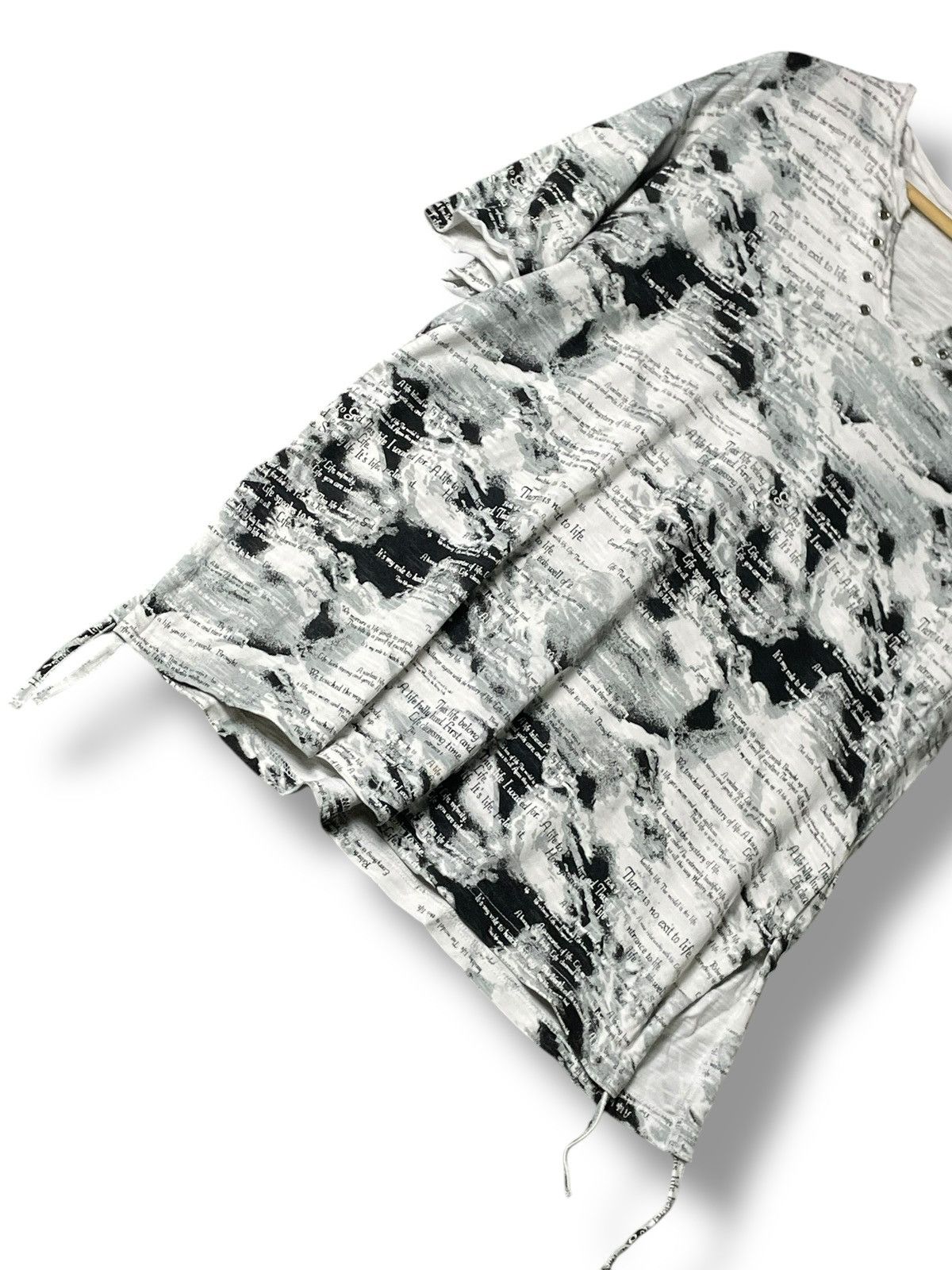 Japanese Brand Yeoman Brand Hippies Abstract Tshirts (56) Size US S / EU 44-46 / 1 - 4 Thumbnail