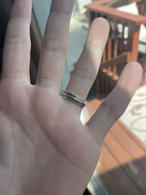 Jewelry Feather Ring - Adjustable Size ONE SIZE - 2 Thumbnail