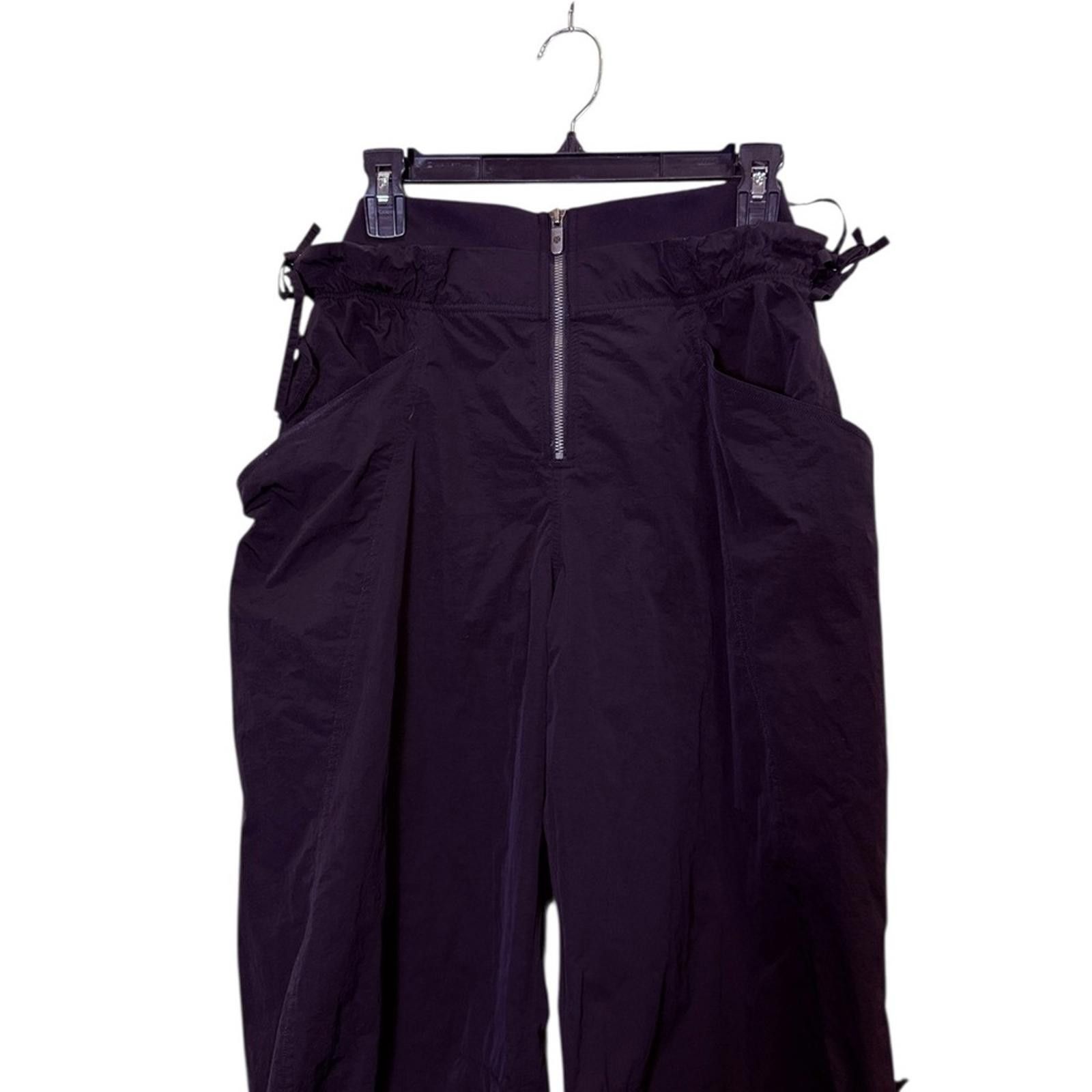 Lululemon Lululemon Cinchable Wide-Leg High-Rise Pant Black sz 6 Size 28" / US 6 / IT 42 - 2 Thumbnail