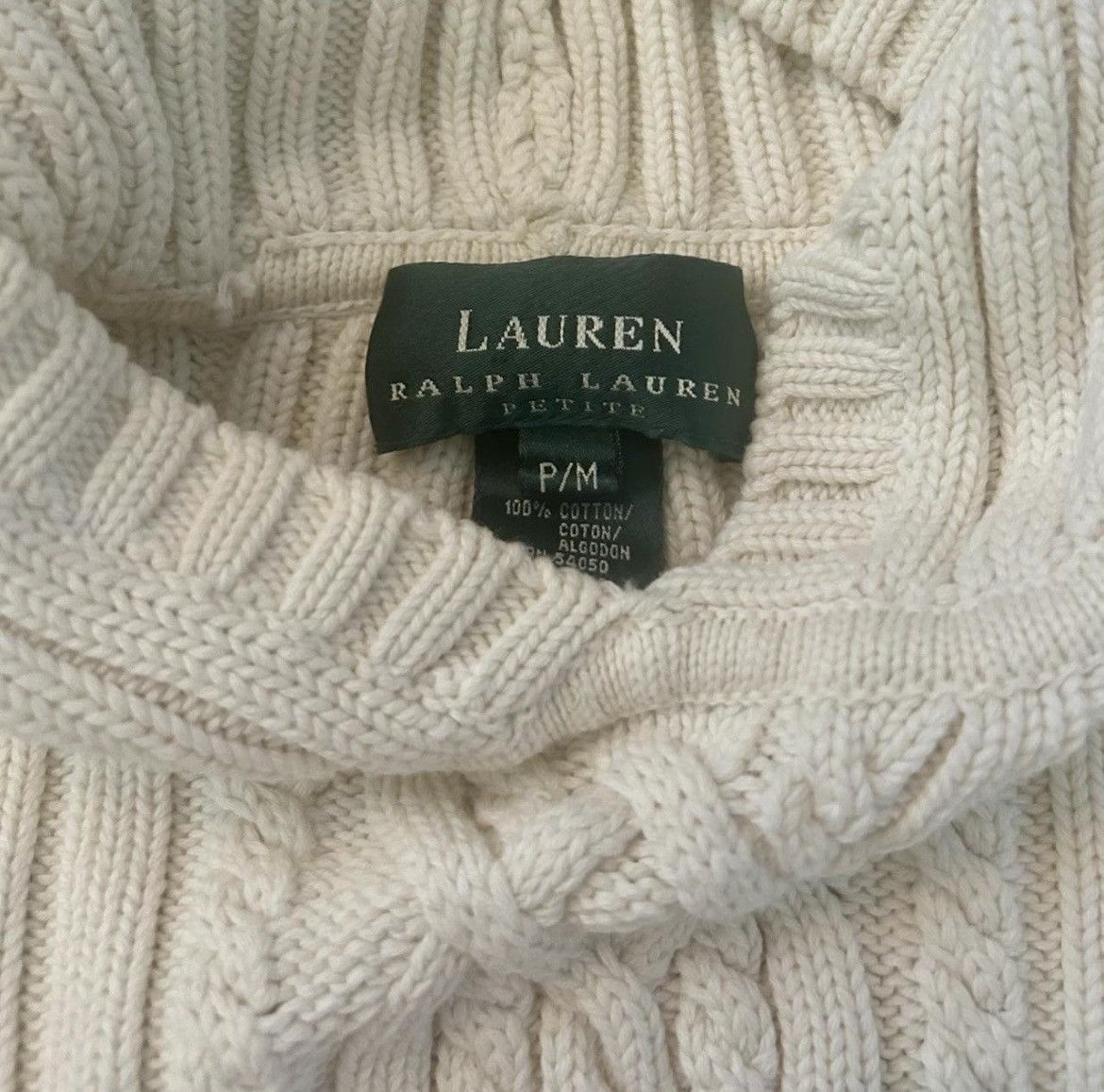 Ralph Lauren Vintage Ralph Lauren White Cable Knit Hooded Sweater Size M / US 6-8 / IT 42-44 - 3 Thumbnail