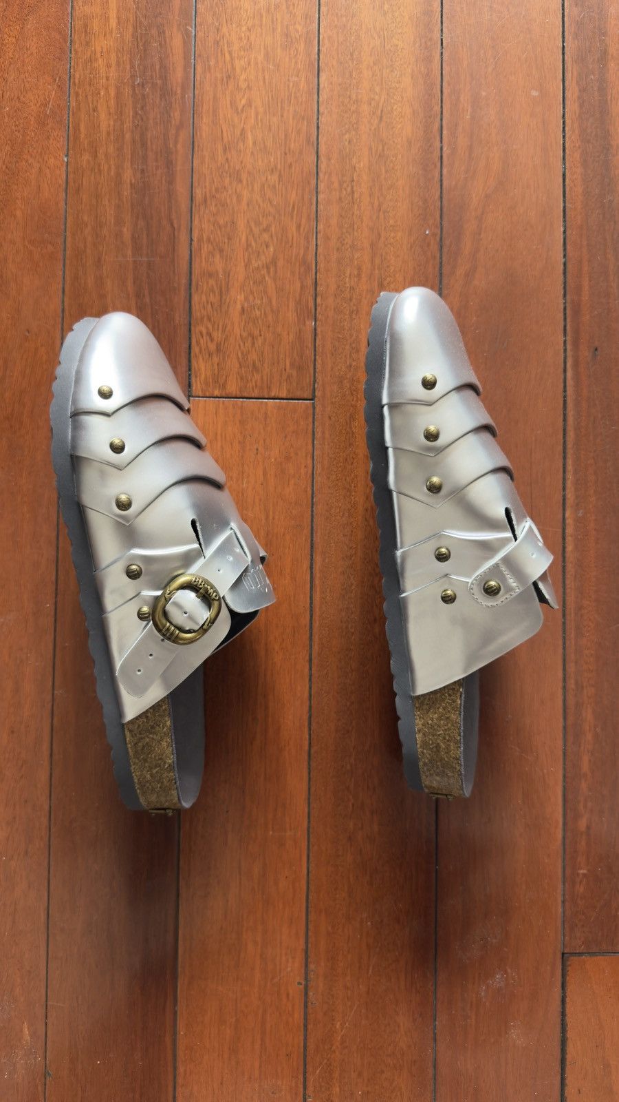 Kitowares Kitowares Armour Slippers Size US 10 / EU 43 - 2 Thumbnail