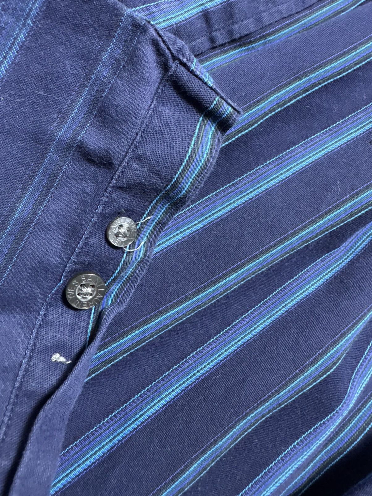 Yves Saint Laurent Yves Saint Laurent YSL Luxury Striped Button Up Shirt Size M Size US M / EU 48-50 / 2 - 11 Thumbnail