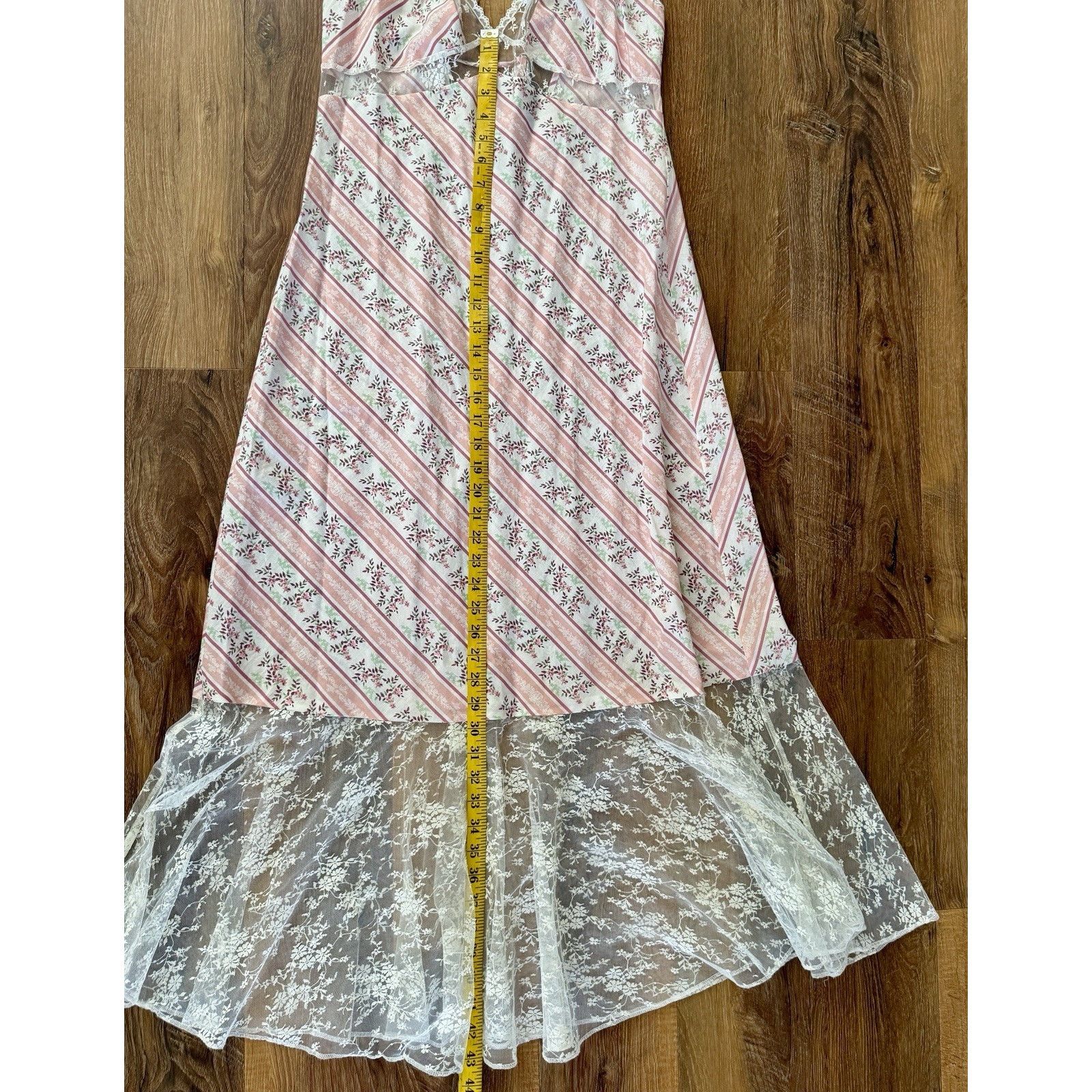 Victoria's Secret VTG Victoria's Secret Long Pink White Floral Nightgown Size ONE SIZE - 4 Thumbnail