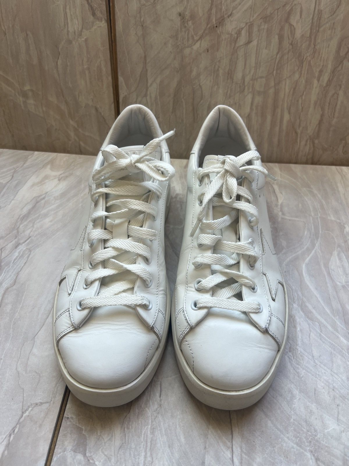 Golden Goose GOLDEN GOOSE PURE STAR WHITE LEATHER Size US 7 / EU 40 - 5 Thumbnail