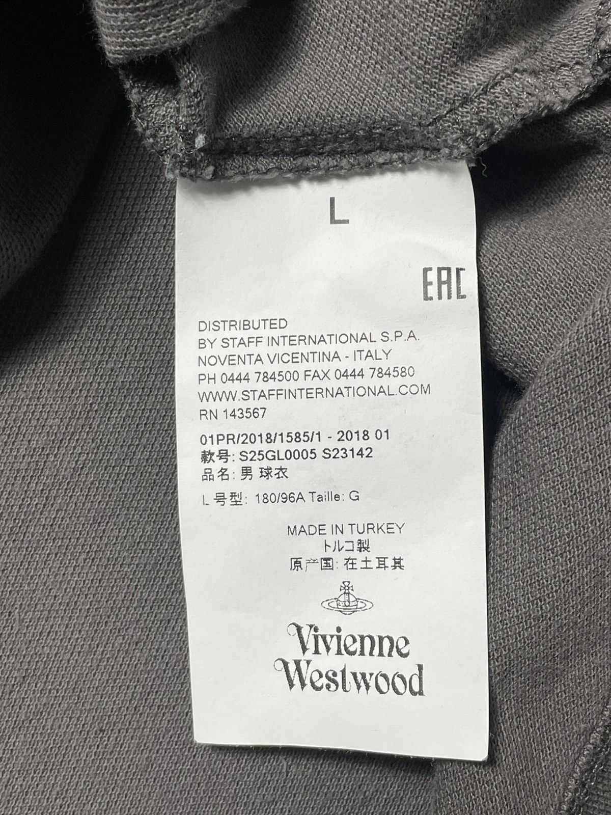 Vivienne Westwood Vivienne Westwood polo long sleeve shirt orb logo basic Size US L / EU 52-54 / 3 - 7 Thumbnail