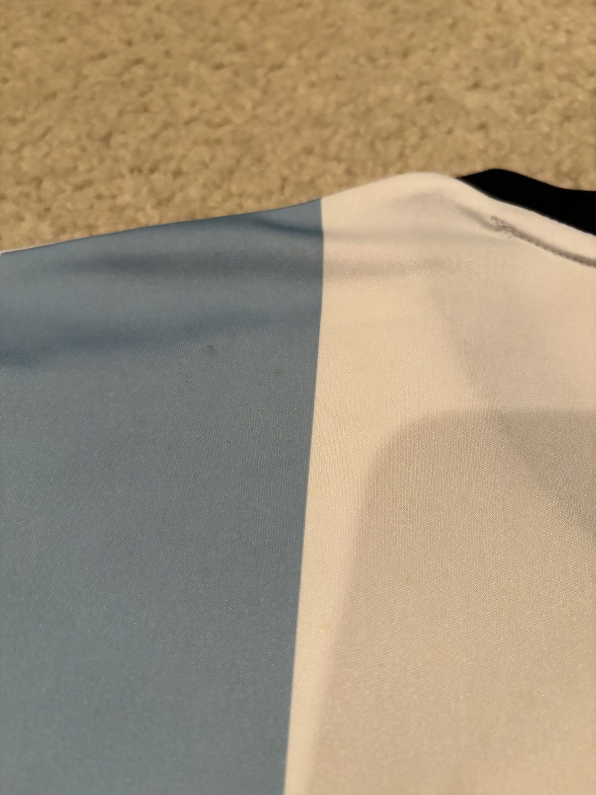 Adidas Argentina 2016/17 Messi Home Jersey Size US M / EU 48-50 / 2 - 7 Thumbnail