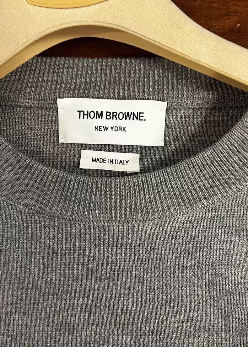 Thom Browne Thom Browne Grey Four-stripe Wool Sweater Size US XL / EU 56 / 4 - 2 Thumbnail