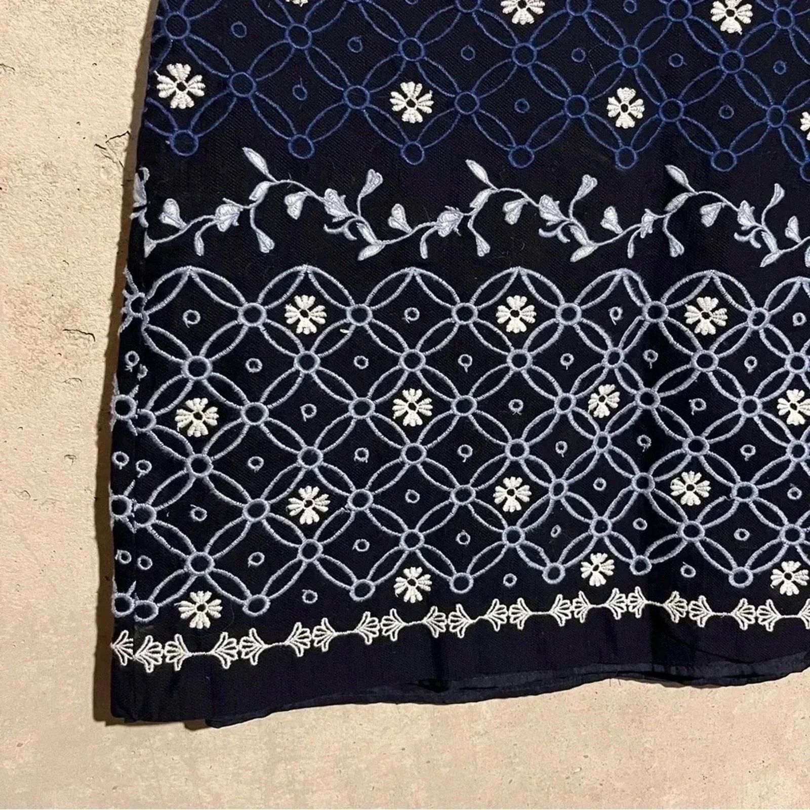 Loft Loft Embroidered Floral Geometric Mini Skirt Size 14 Lined Size 36" / US 14 / IT 50 - 5 Thumbnail