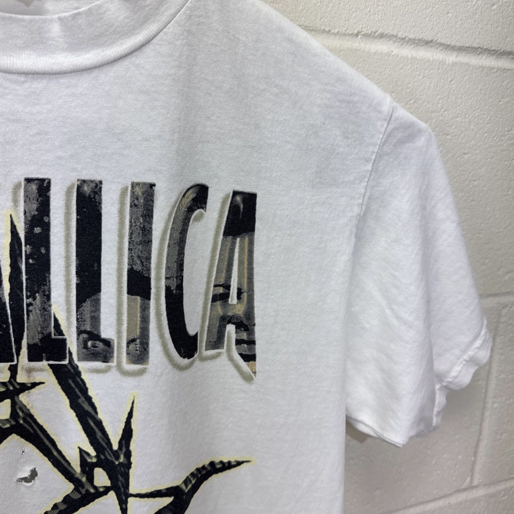 Tultex VINTAGE Metallica T-Shirt 1996 Load Concert Short Sleeve White Large 90s Band Logo Mens Size US L / EU 52-54 / 3 - 6 Thumbnail