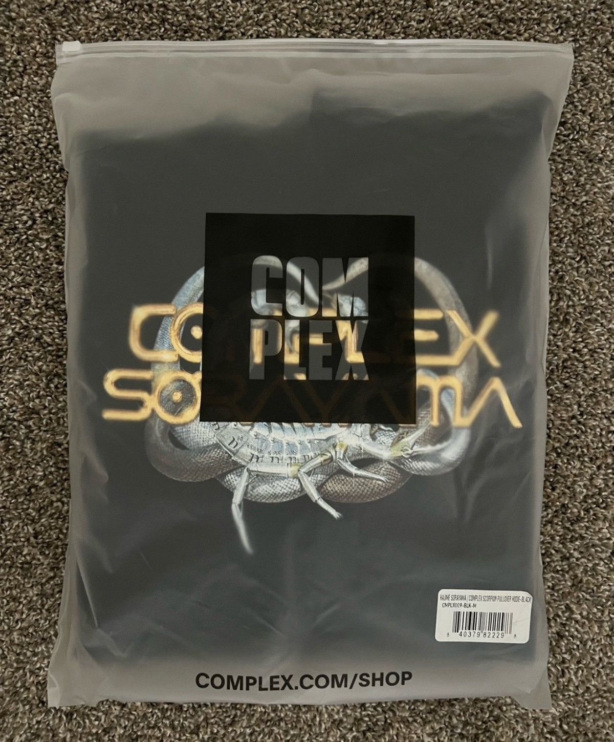 Complex Hajime Sorayama x ComplexCon Scorpion Hoodie Size US M / EU 48-50 / 2 - 3 Thumbnail