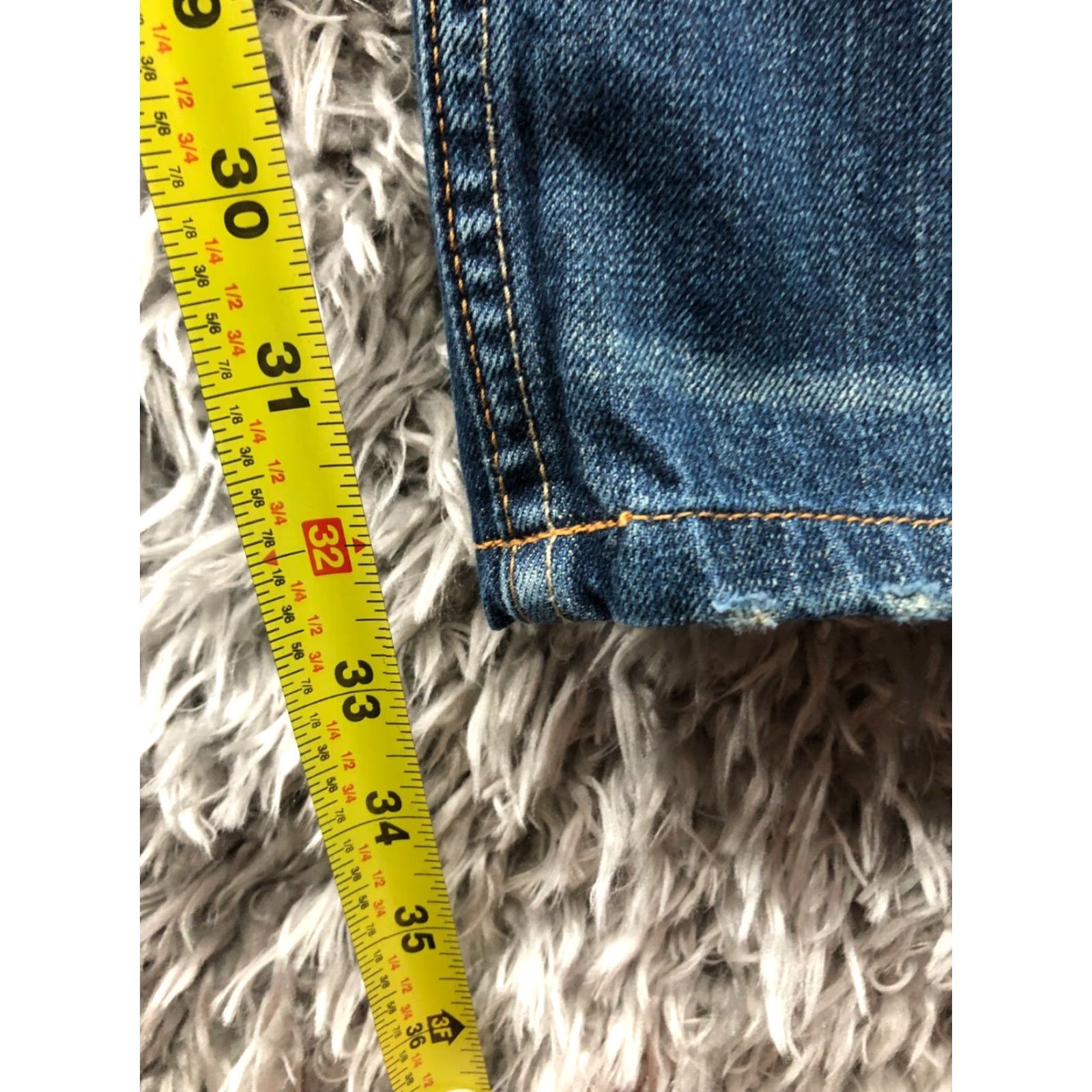 Vintage Blend Jeans Mens Size 33 Dark Wash Blue Denim Straight Leg Mid Rise 34 In Inseam 5-Pocket Brand Blend Regular Cotton Blend Jeans Mens Size US 33 - 3 Thumbnail