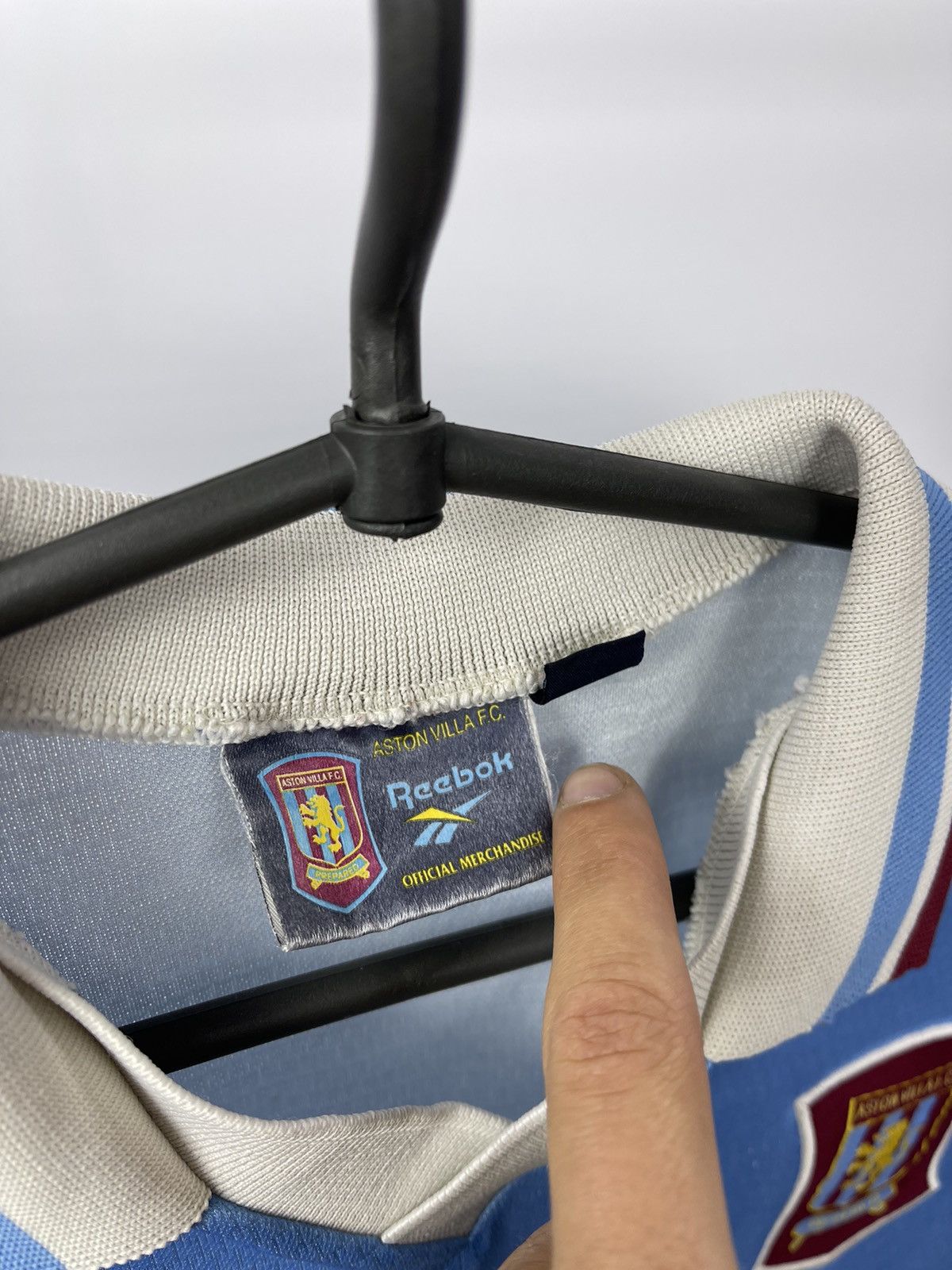 Reebok × Vintage ASTON VILLA 1997 1998 Away Football Jersey Reebok Sz YTHS Size US XS / EU 42 / 0 - 4 Thumbnail