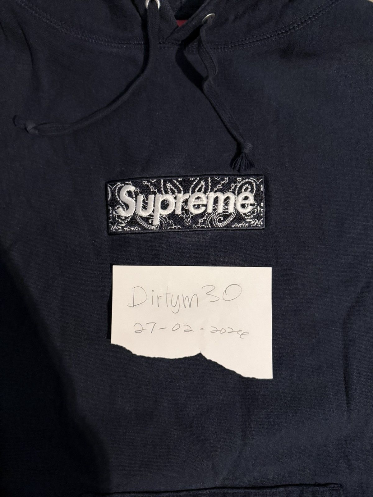 Supreme Supreme NAVY Bandana Box logo hoodie Size US M / EU 48-50 / 2 - 2 Thumbnail