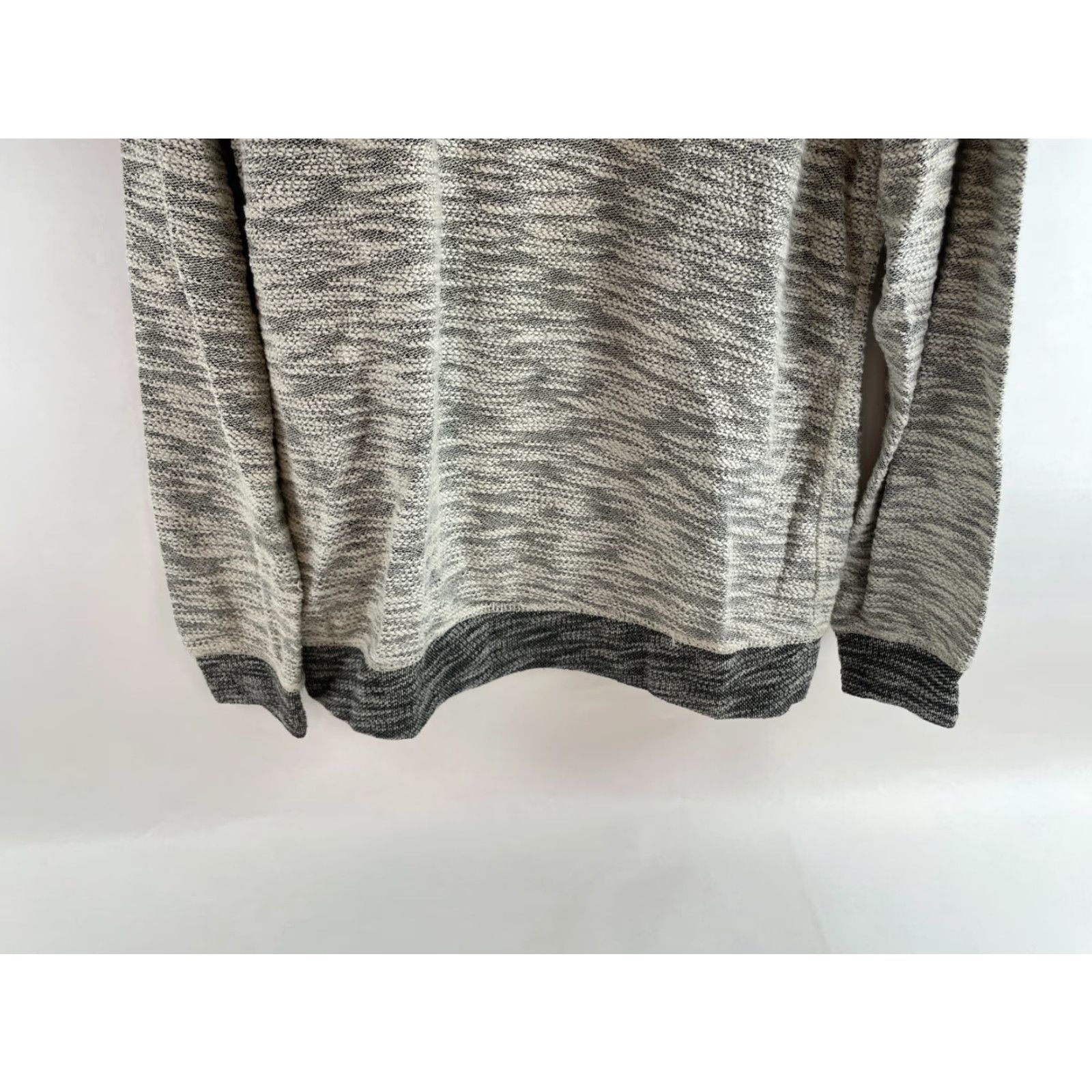 Vintage UNIONBAY Women's Size Medium Cream Gray Missing Hood String Sweater Size M / US 6-8 / IT 42-44 - 4 Thumbnail