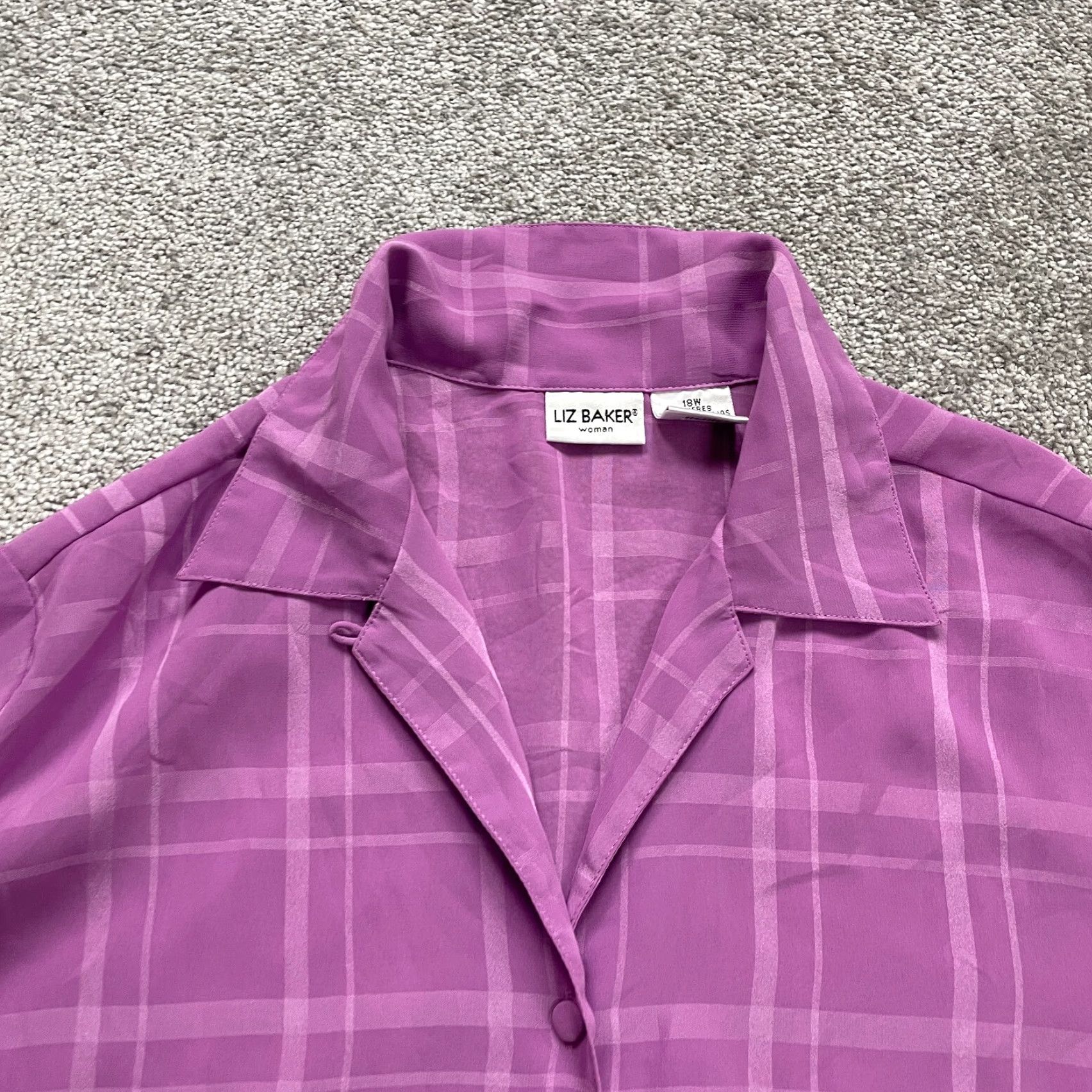 Vintage **Liz Baker 18W Plus Size Purple Check Button-Down Shirt Blouse Women** User: **Liz Baker 18W Plus Size Purple Check Button-Down Women's Shirt** Size XXL / US 16-18 / IT 52-54 - 3 Thumbnail